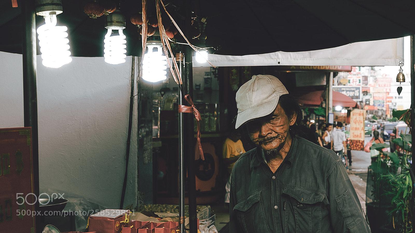 Sony a7 II sample photo. Street market photography