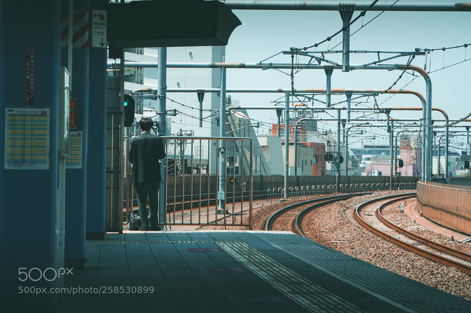 Sony a6300 sample photo. Waiting photography
