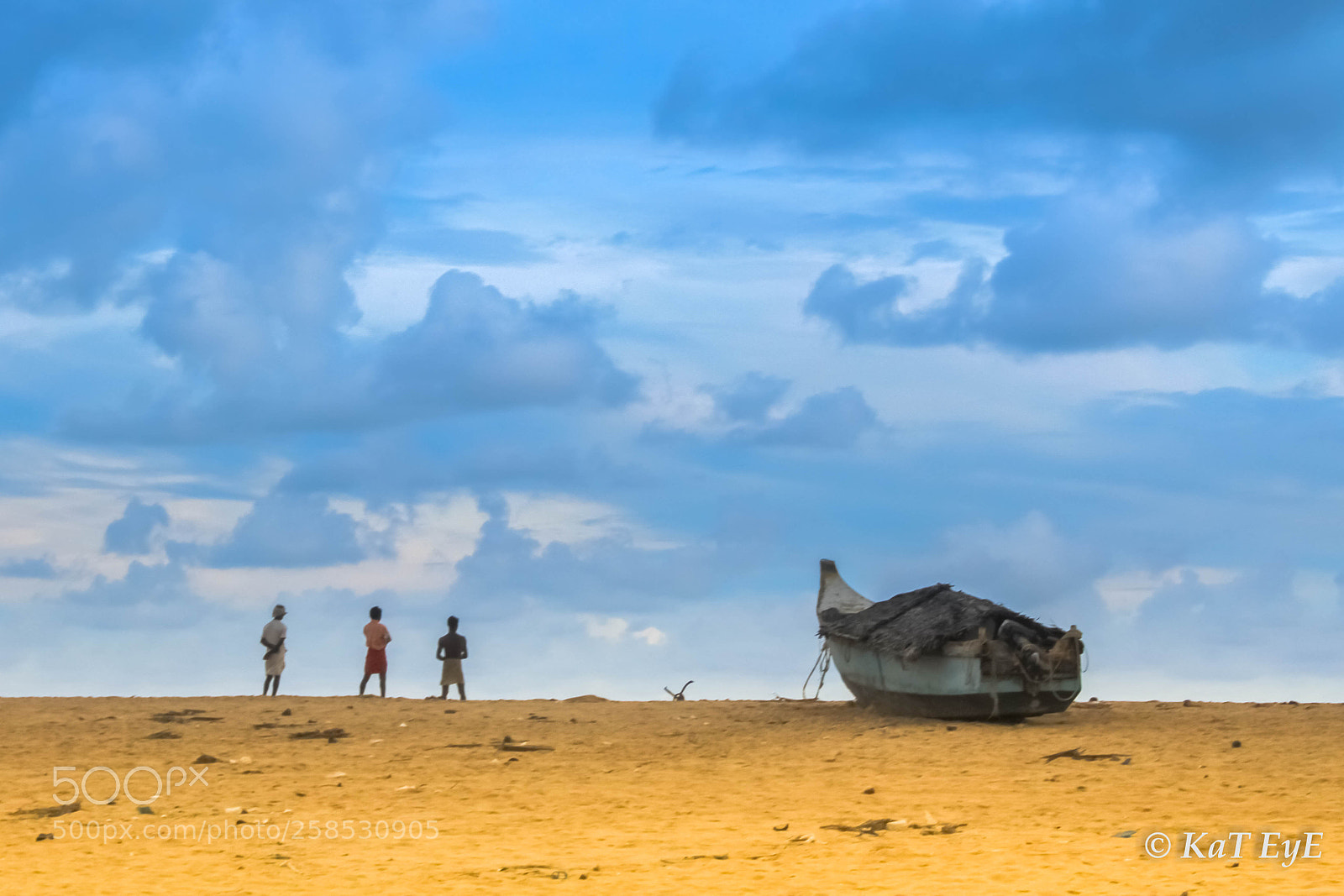 Canon EOS 7D sample photo. Waiting for rain photography
