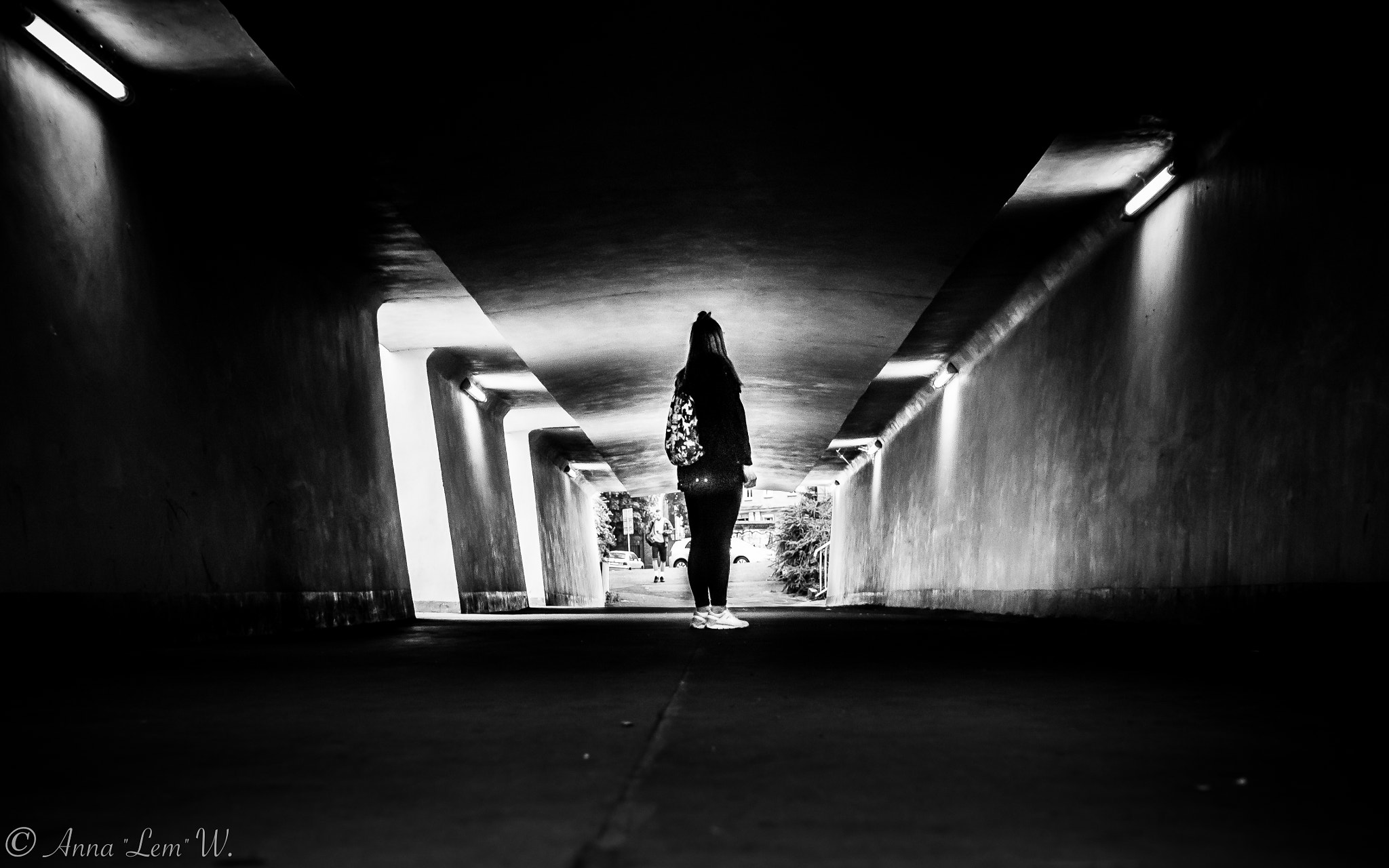 Olympus PEN E-PL5 sample photo. In a tunnel photography