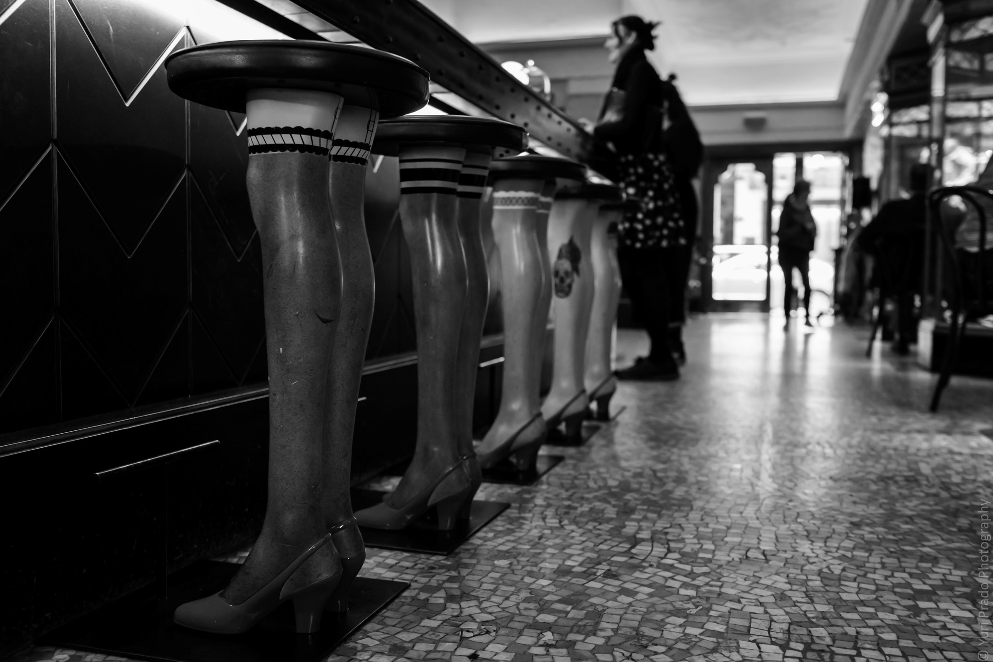 Sony Cyber-shot DSC-RX1R II sample photo. ...dangerous lines... photography