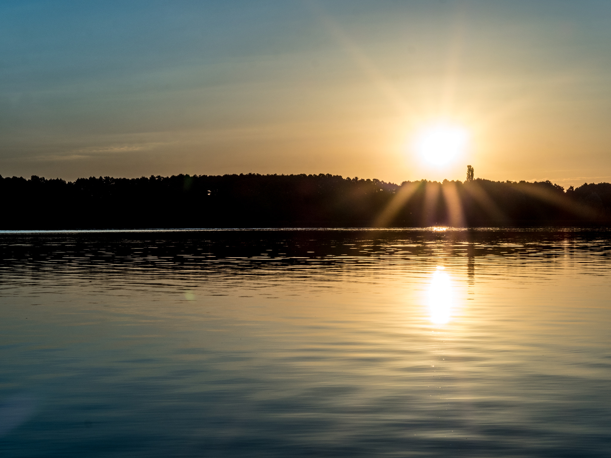 Olympus PEN E-PL8 sample photo. Motzener see photography