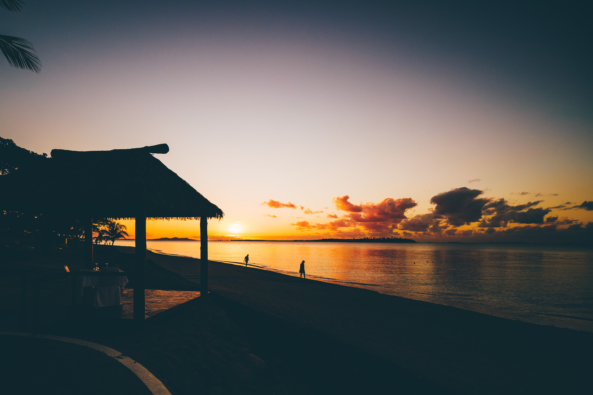 Panasonic Lumix DMC-GX85 (Lumix DMC-GX80 / Lumix DMC-GX7 Mark II) sample photo. Sunsets and silhouettes photography