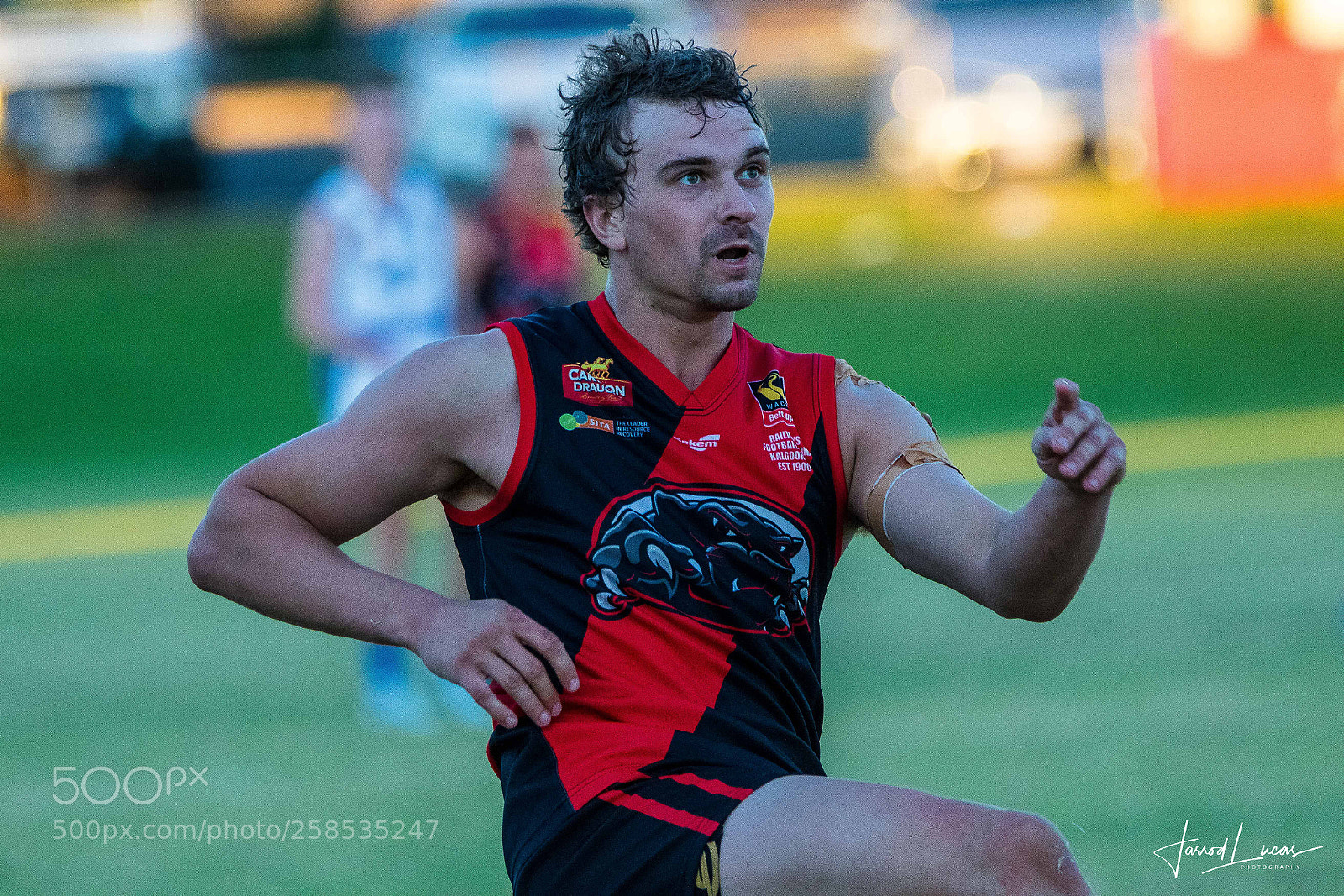 Canon EOS 7D Mark II sample photo. Australian rules photography