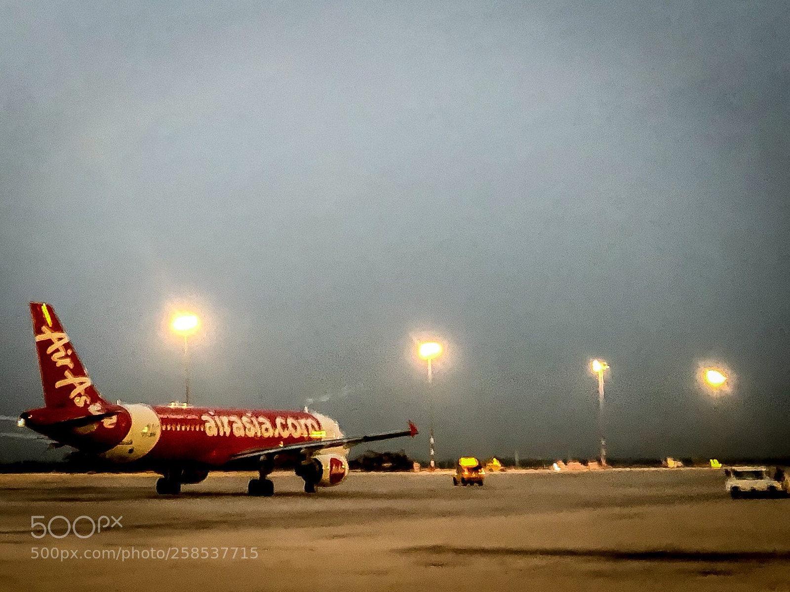 Apple iPhone X sample photo. Take off photography