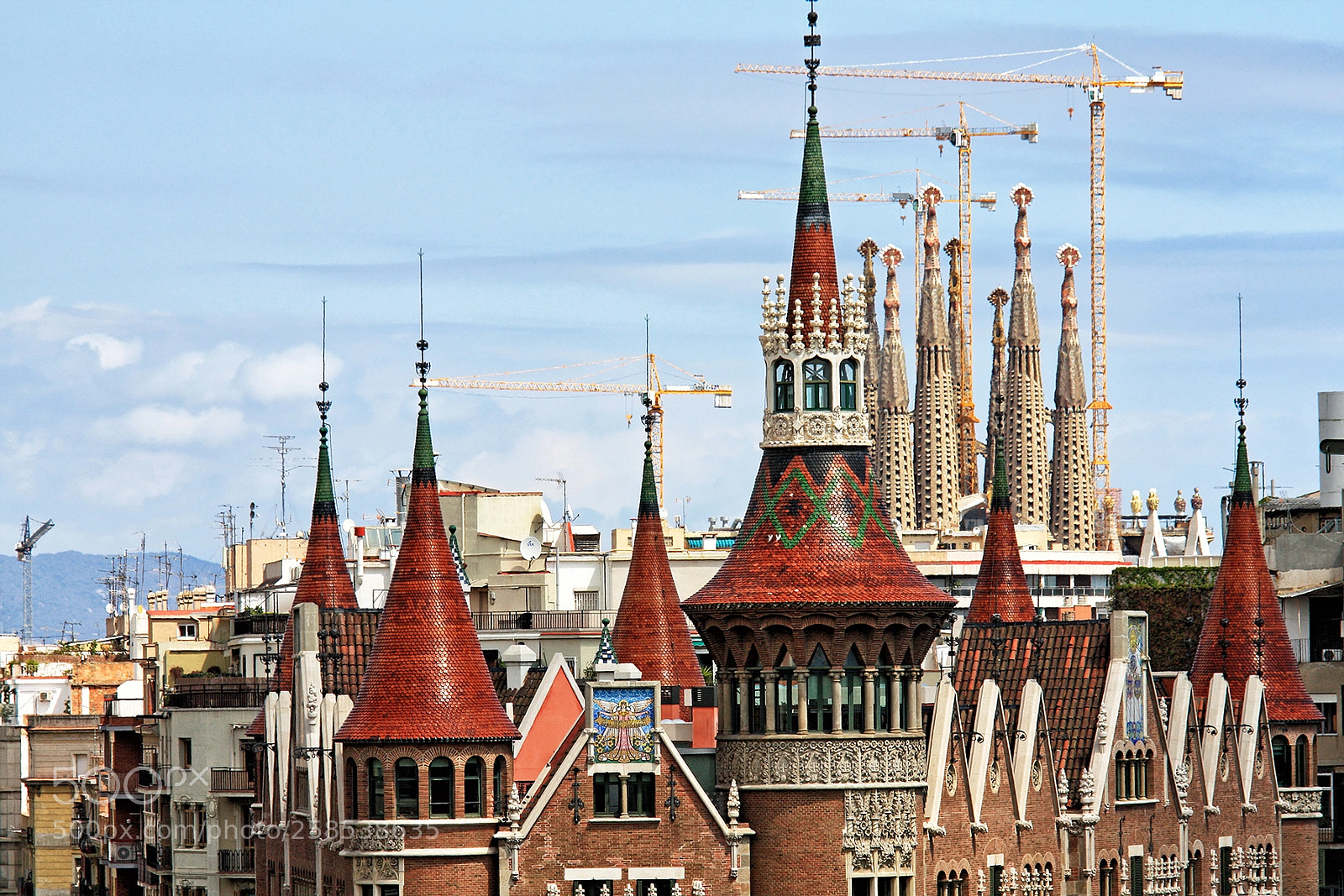Canon EOS 450D (EOS Rebel XSi / EOS Kiss X2) sample photo. Towers of barcelona... photography