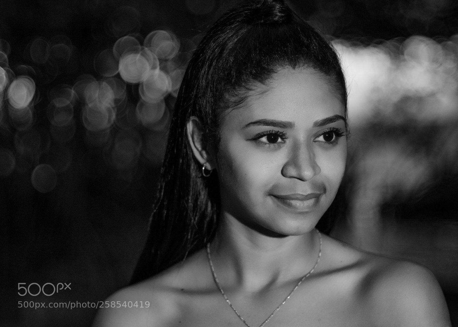 Nikon D7000 sample photo. Larissa (01 0053bw) photography