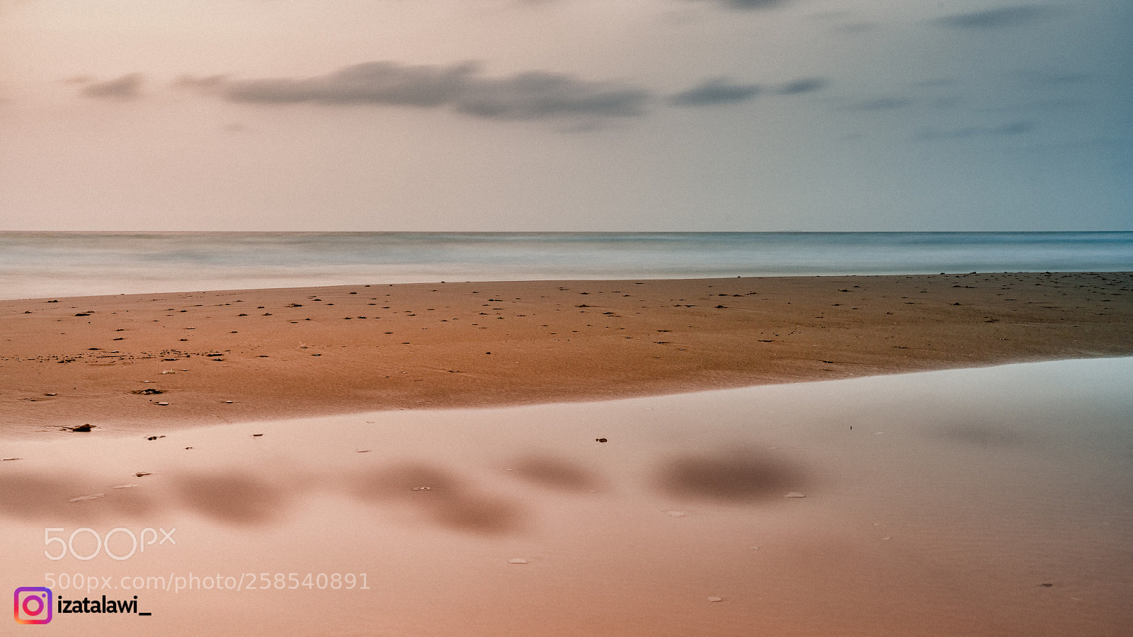 Sony a7R III sample photo. Beach photography