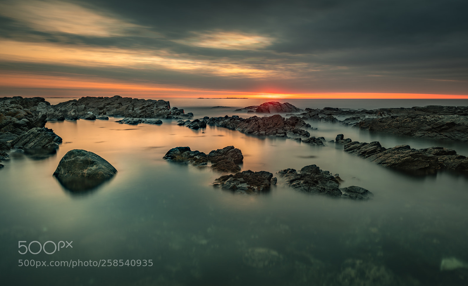 Sony a7R II sample photo. Smooth sunset photography