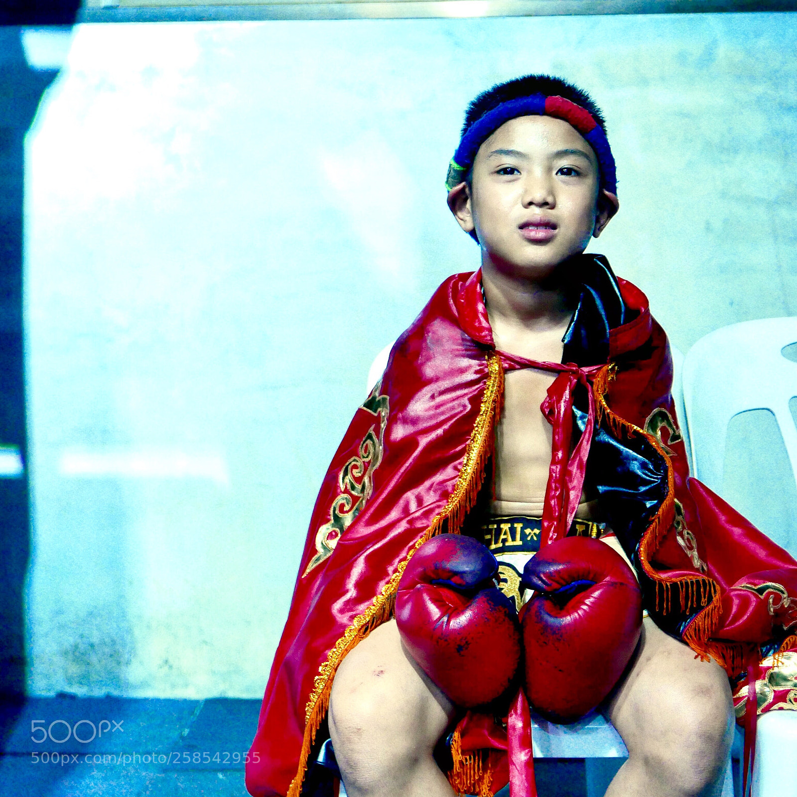Leica D-Lux (Typ 109) sample photo. Young fighter prepares for photography