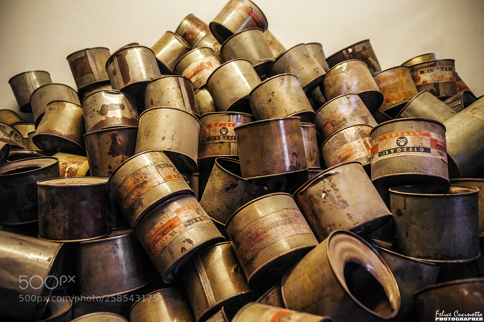 Sony Alpha DSLR-A850 sample photo. Auschwitz 2012 photography