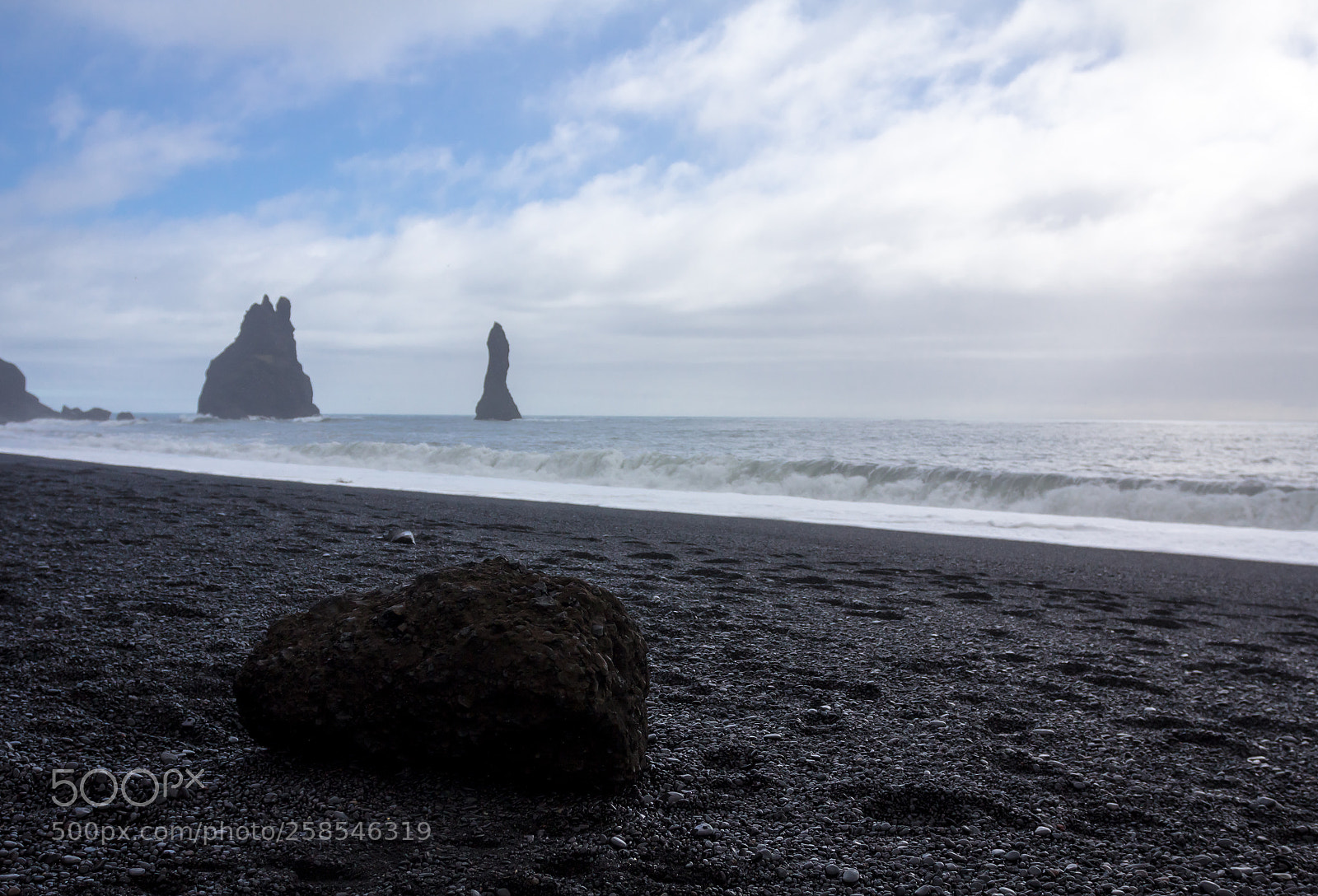 Canon EOS 60D sample photo. Black sand beach photography