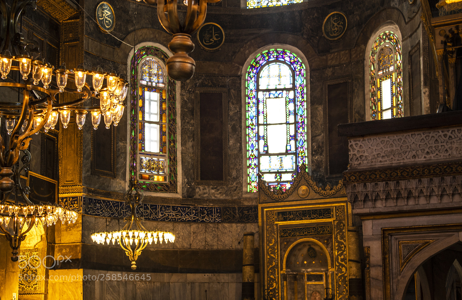 Canon EOS 1300D (EOS Rebel T6 / EOS Kiss X80) sample photo. Haiga sophia interior photography