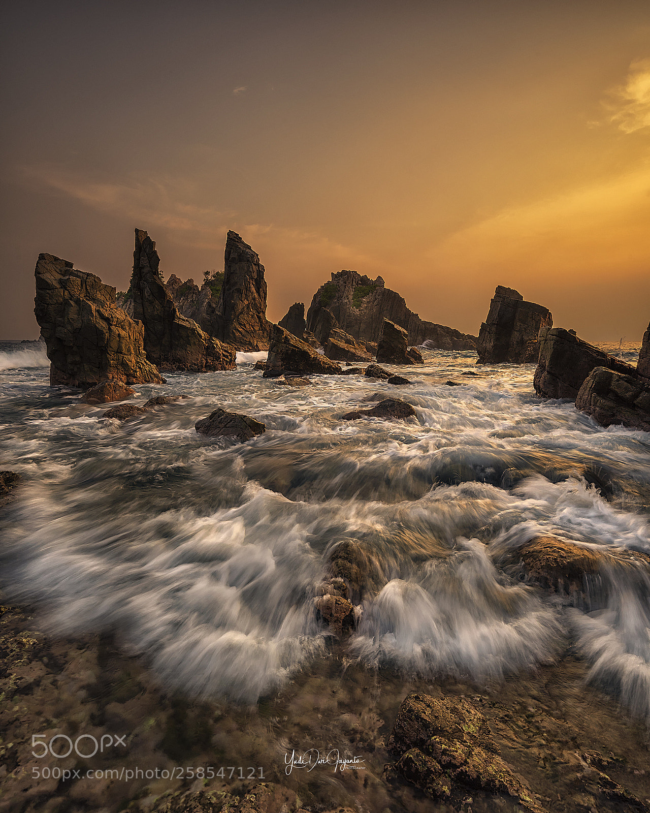 Sony a7 II sample photo. Sunset wave photography