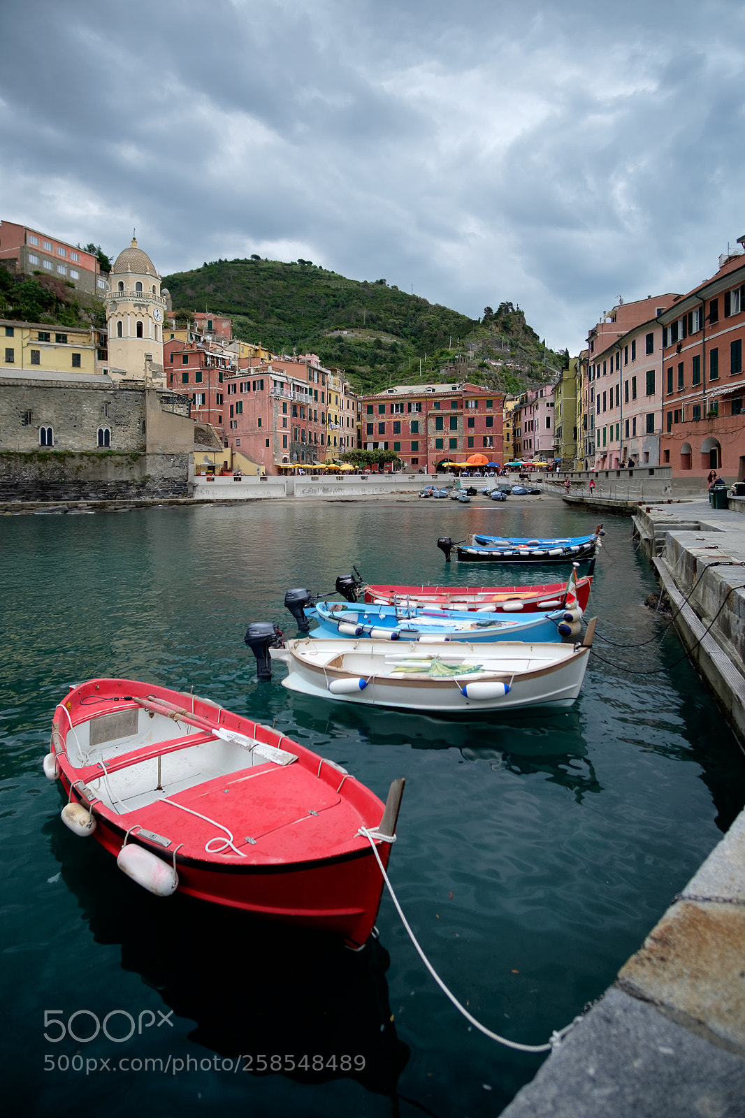 Fujifilm X-T10 sample photo. Vernazza, cinque terre photography