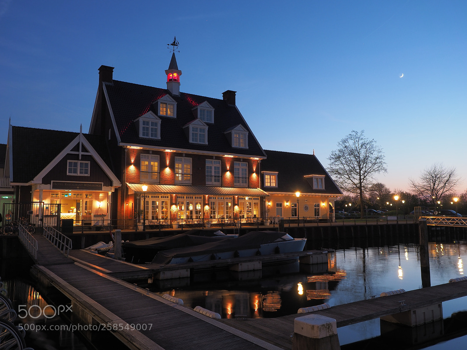 Olympus OM-D E-M1 Mark II sample photo. Fletcher hotel huizen photography
