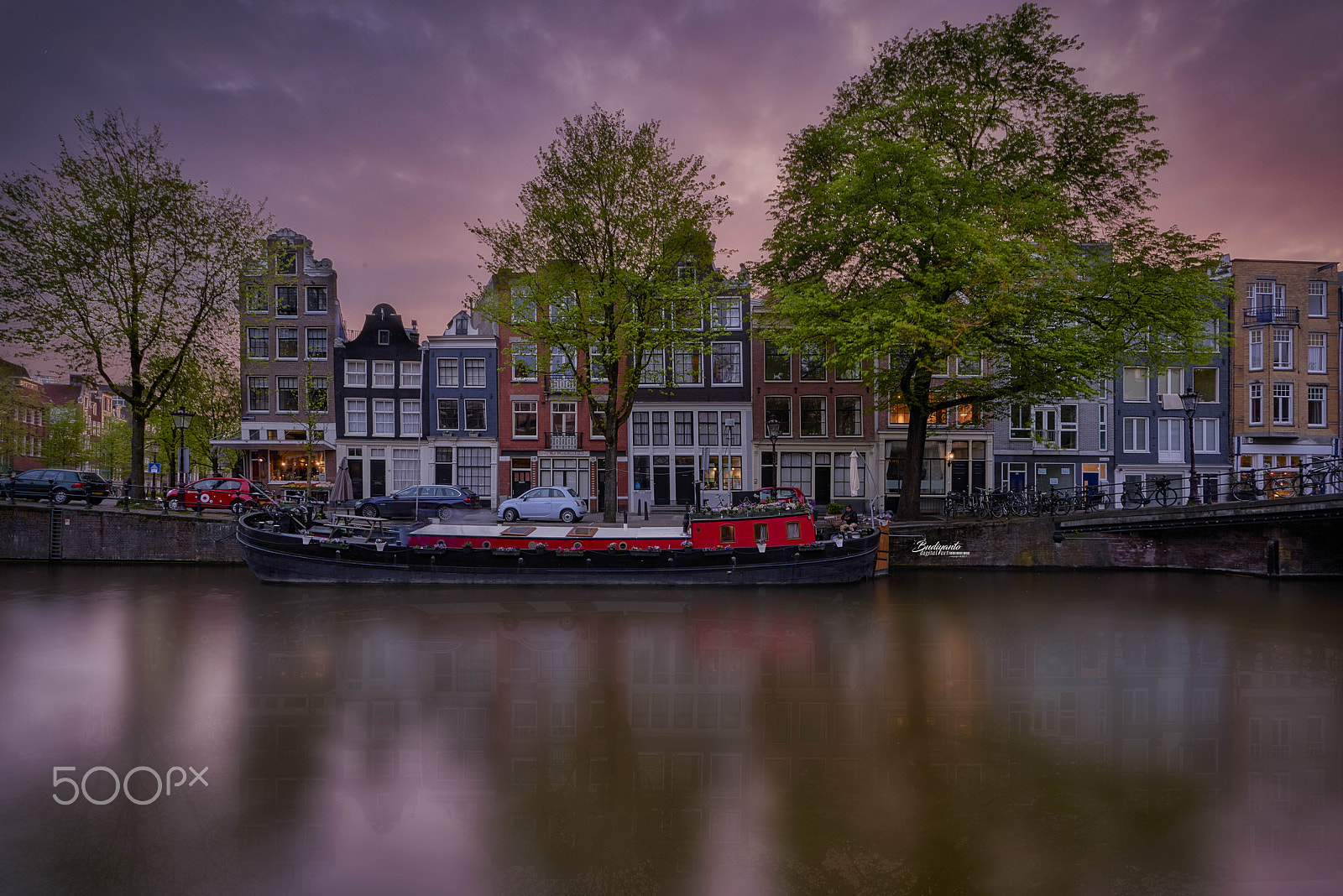 Sony FE 16-35mm F2.8 GM sample photo. House boat of amsterdam photography