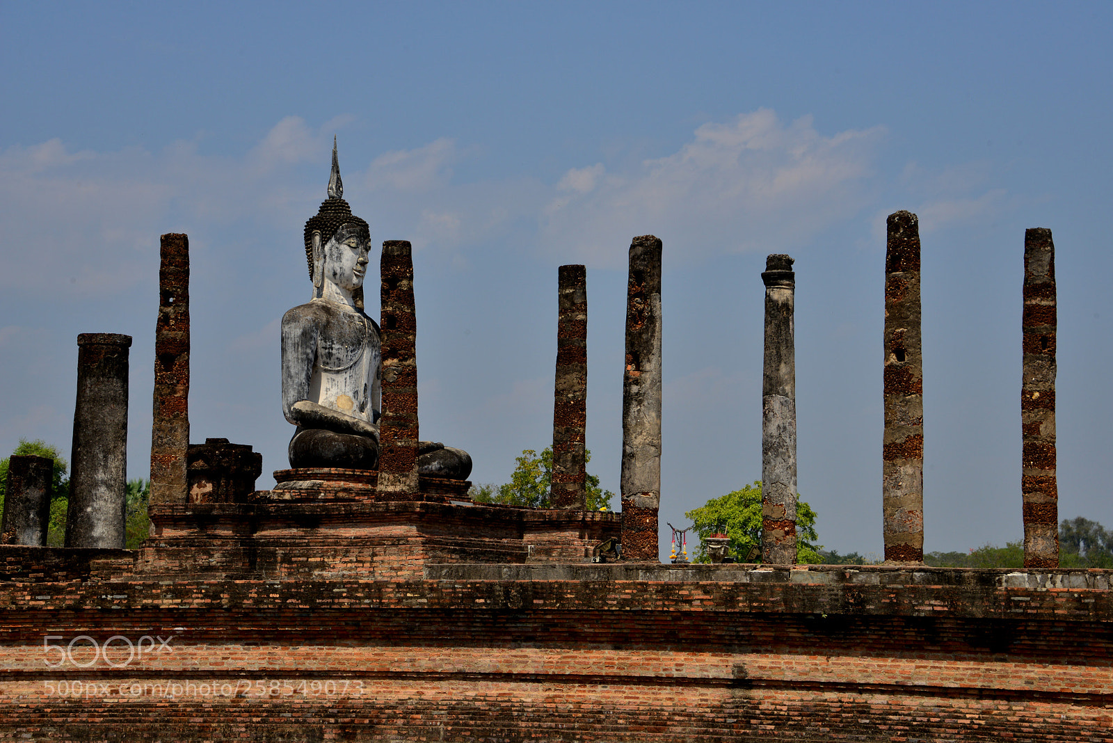 Nikon D800 sample photo. Wat mahathat in sukhothai photography