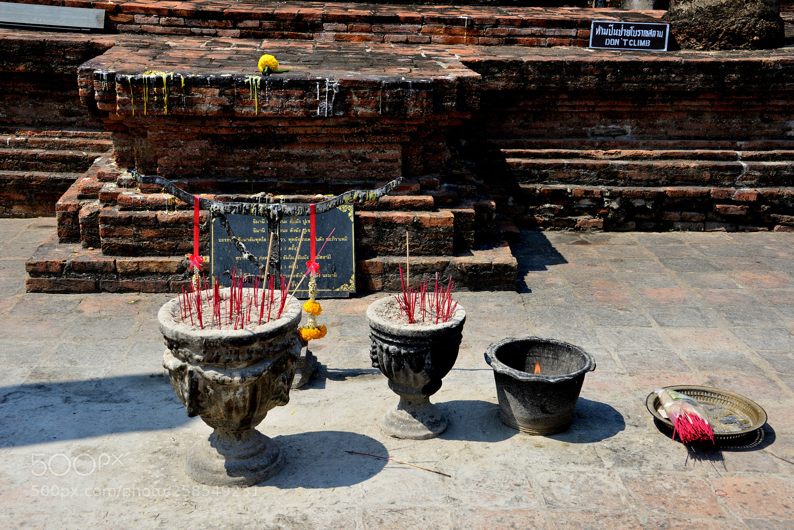 Nikon D800 sample photo. Wat mahathat in sukhothai photography