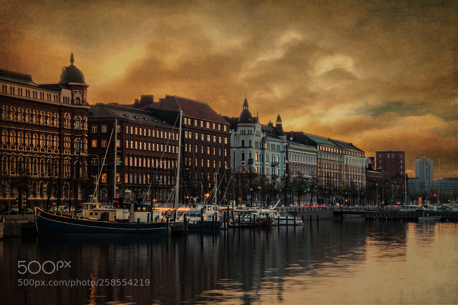 Canon EOS 60D sample photo. Helsinki harbor photography