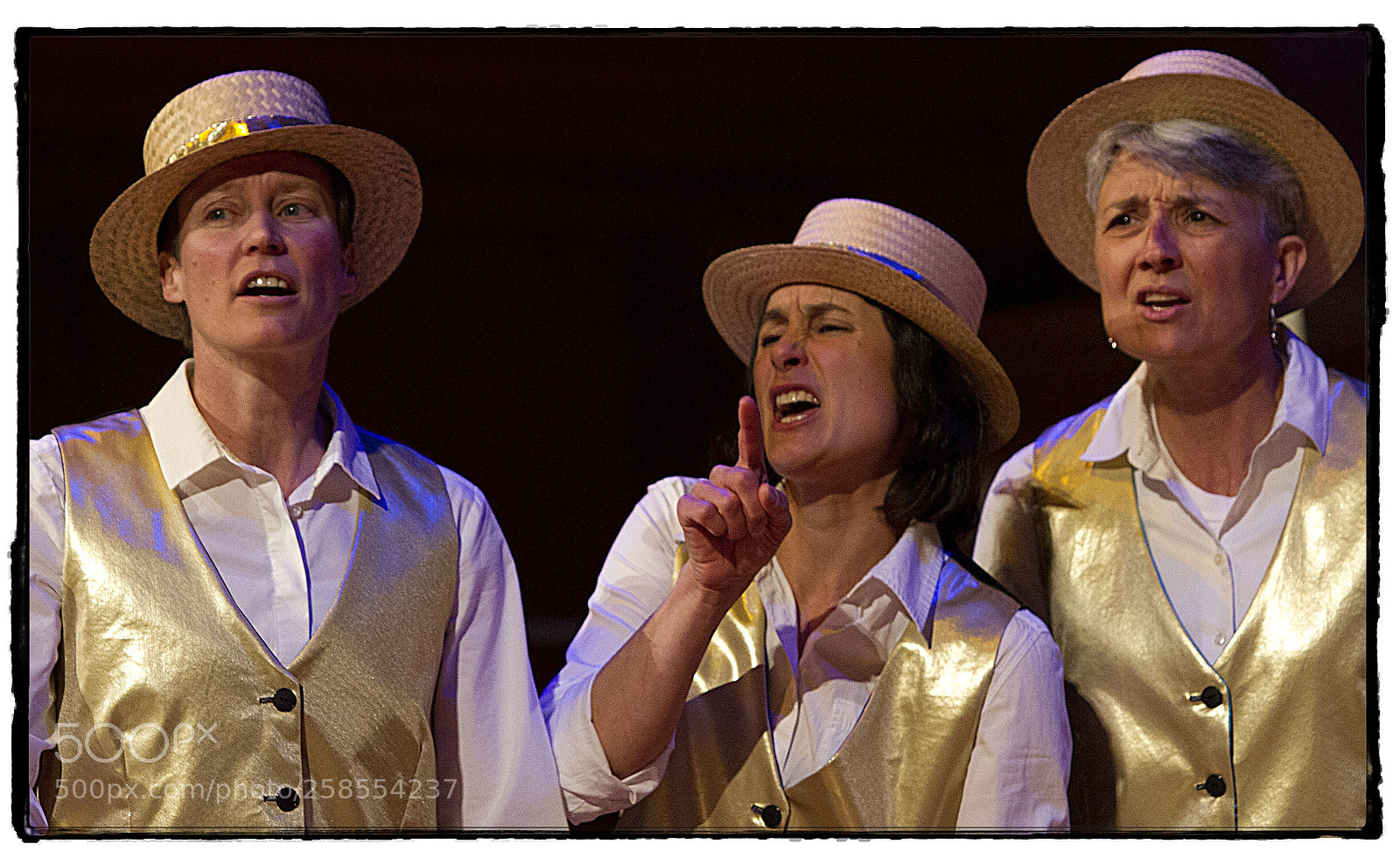 Canon EOS 7D sample photo. Barberella choir at the photography