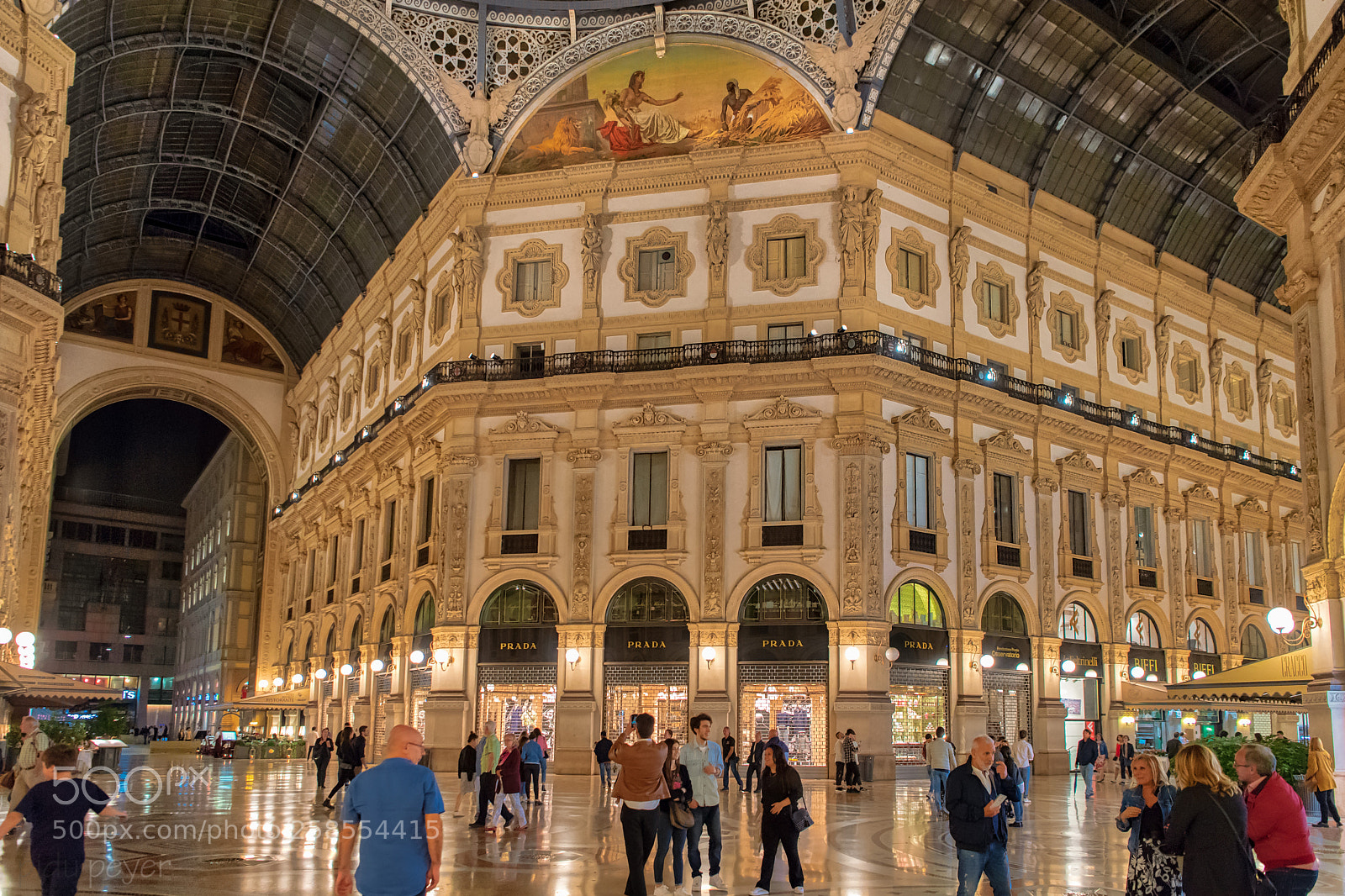 Nikon D5 sample photo. Galleria vittorio emanuele ii photography
