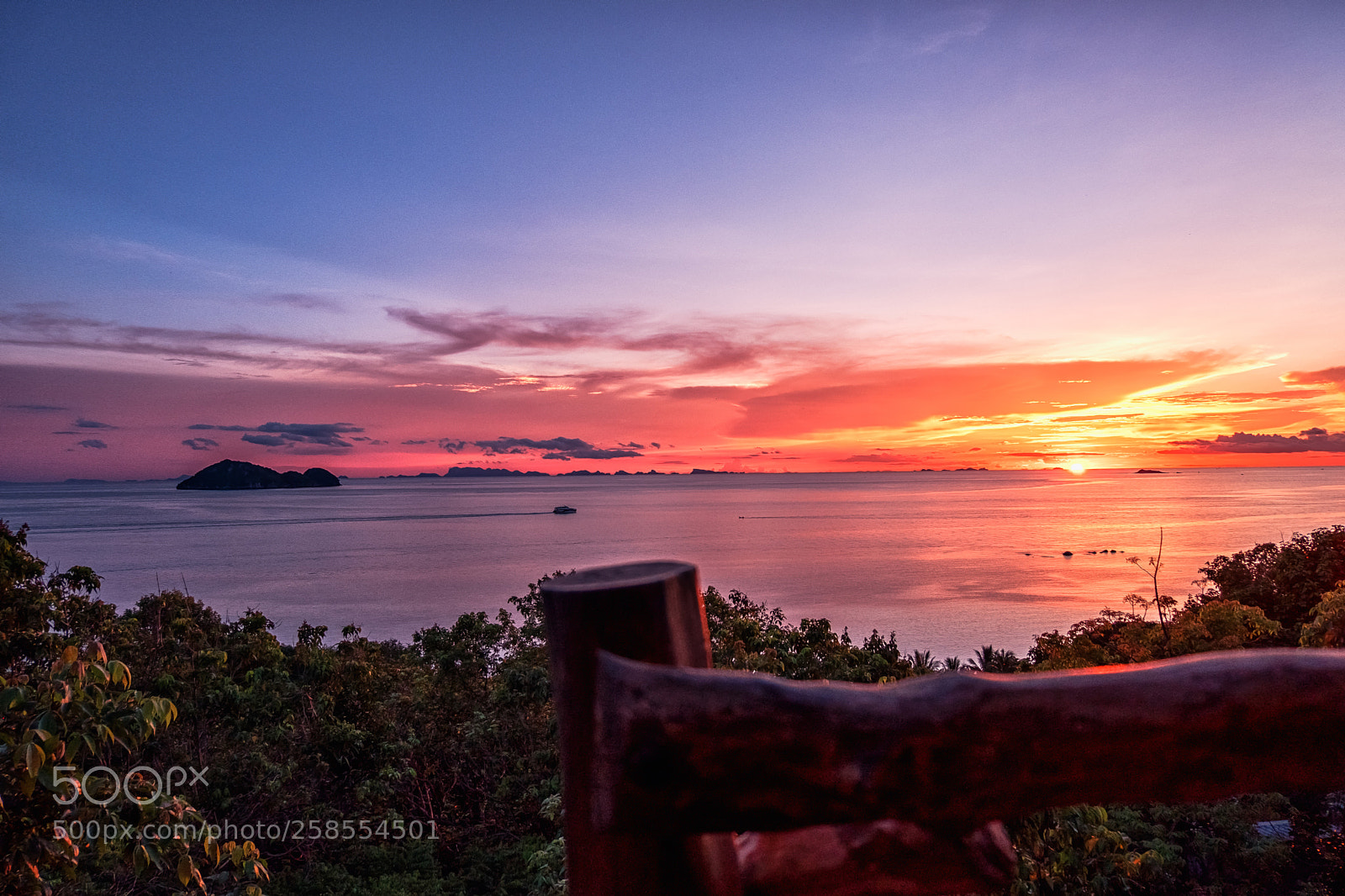 Fujifilm X-T20 sample photo. Sunset at the magical photography