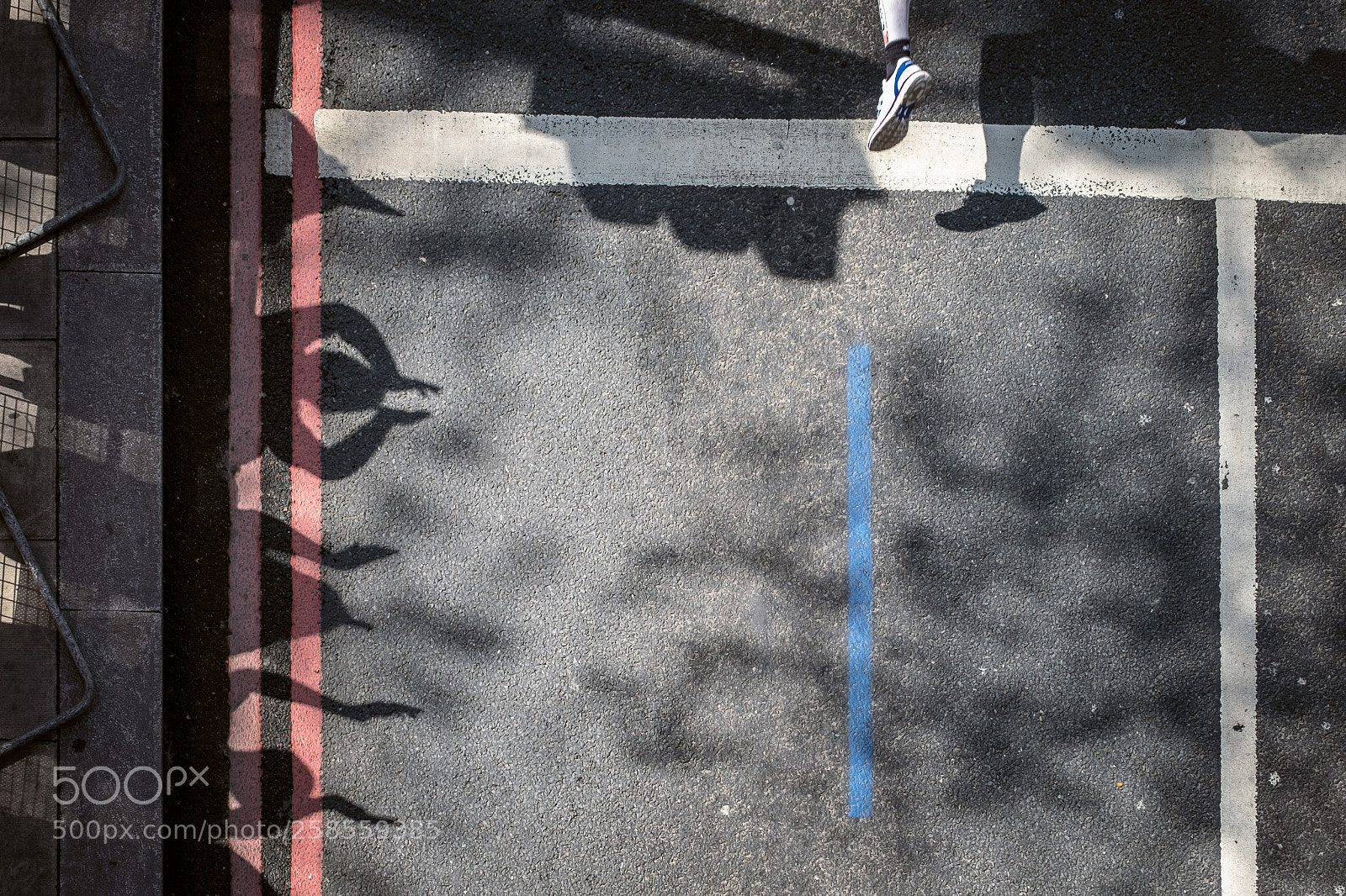 Fujifilm X-T2 sample photo. Final leg photography