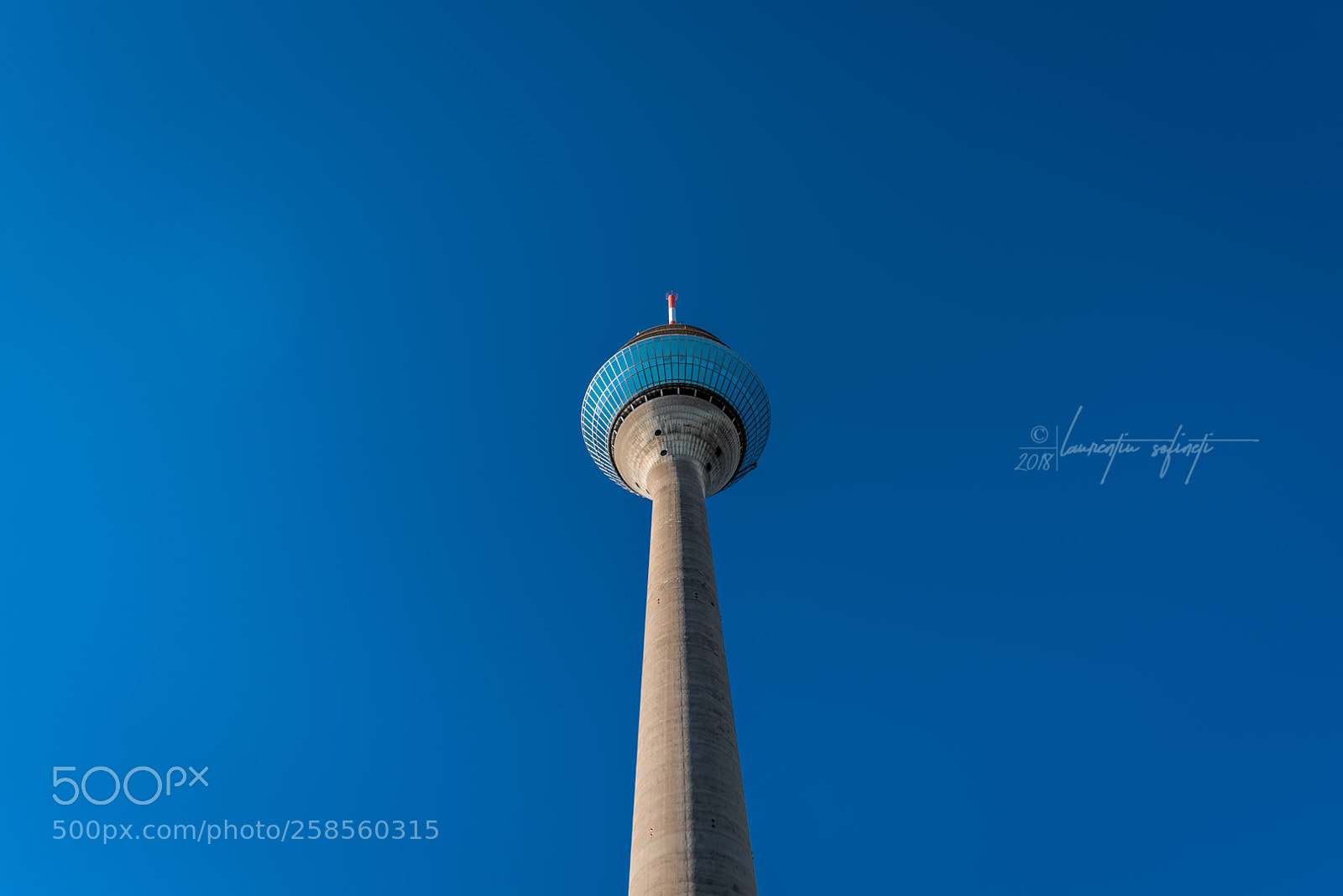 Nikon D750 sample photo. Blue hide-obj-tur photography