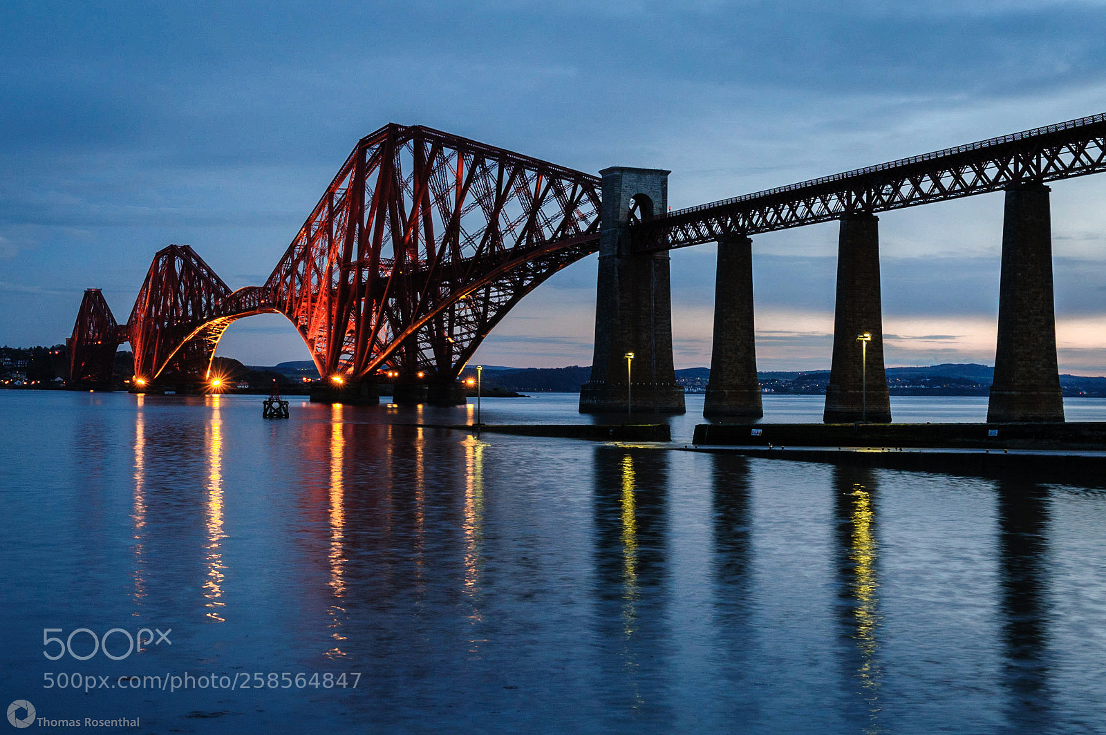 Nikon D700 sample photo. The forth bridge photography
