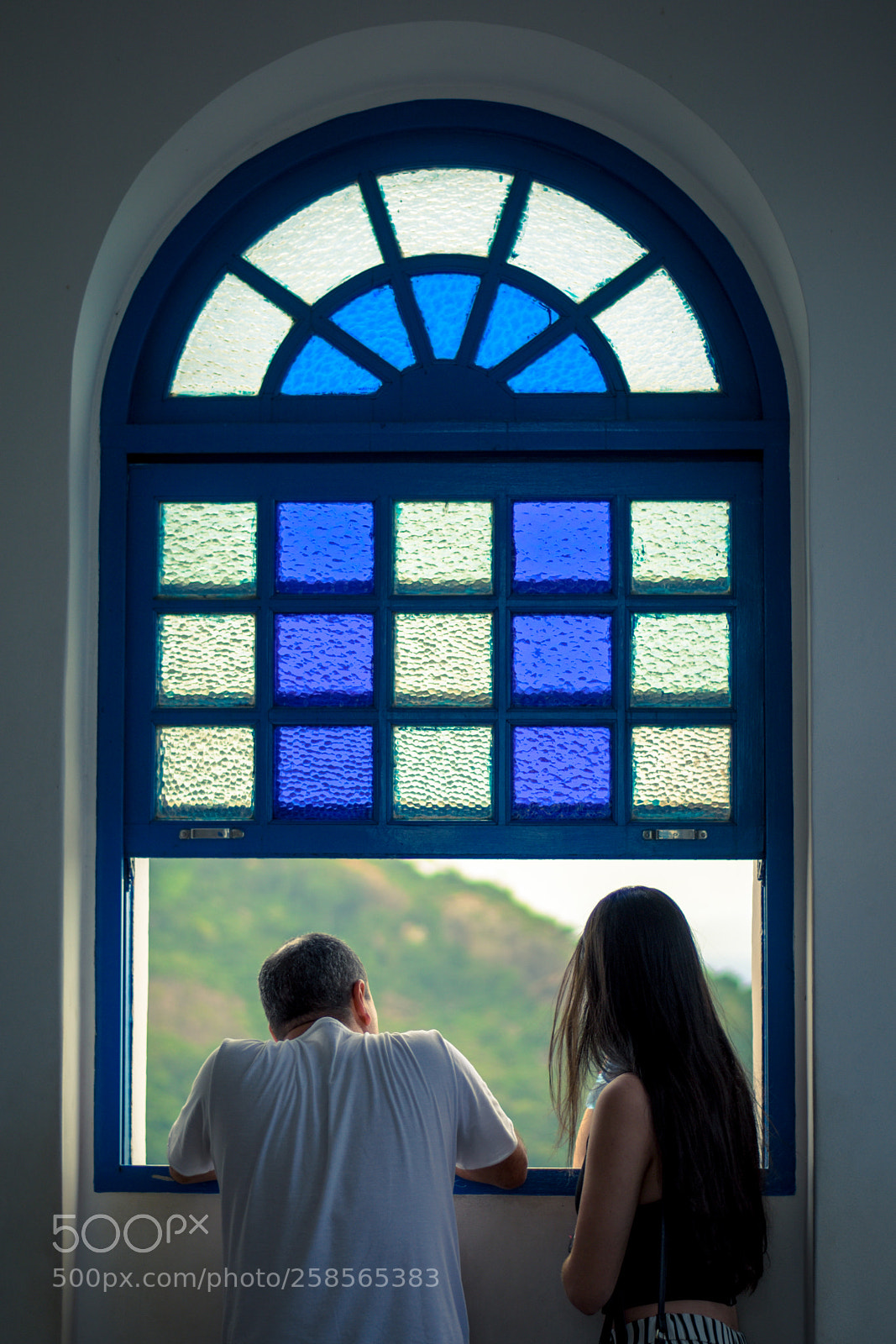 Nikon D5600 sample photo. Blue window photography