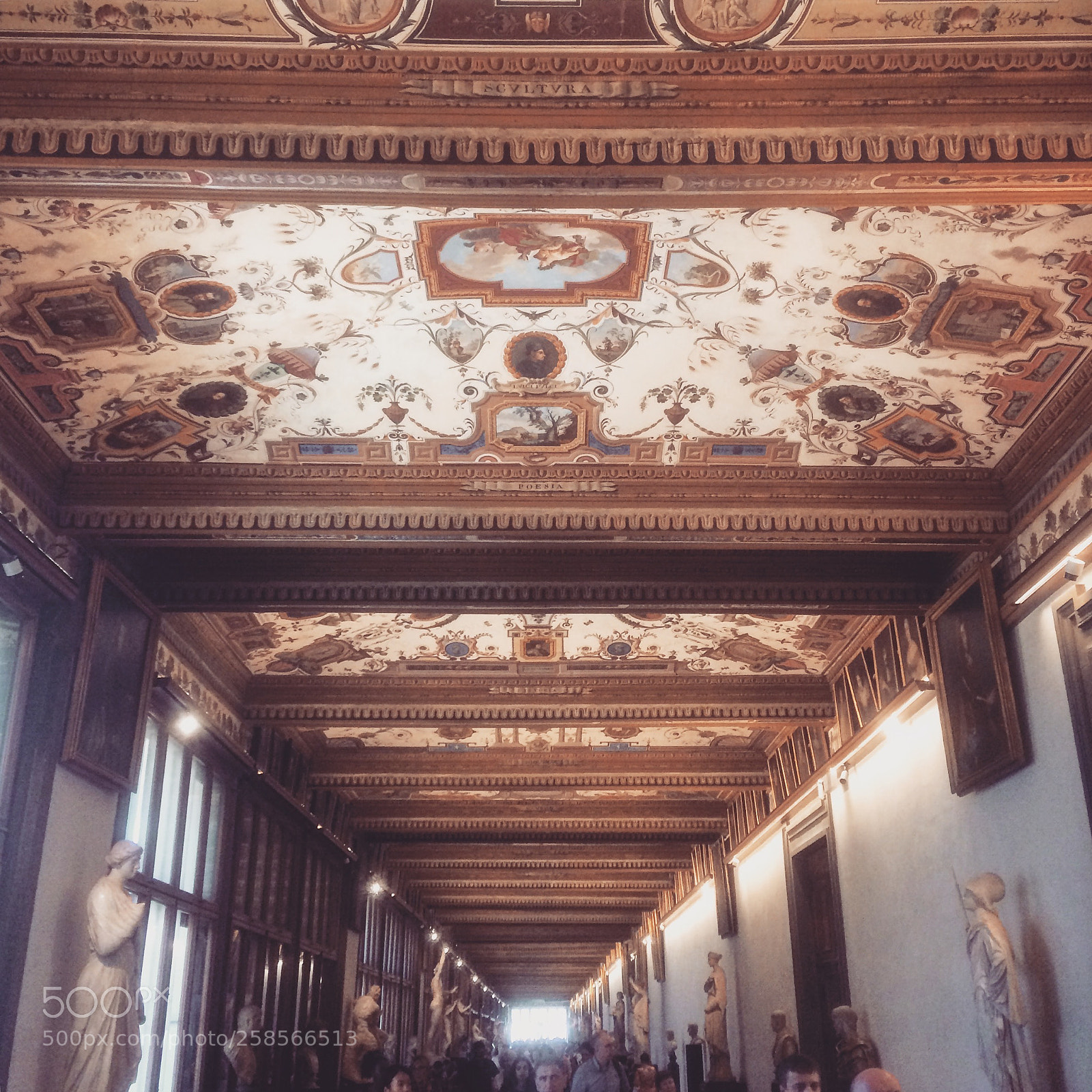Apple iPhone 5s sample photo. Uffizi galery photography
