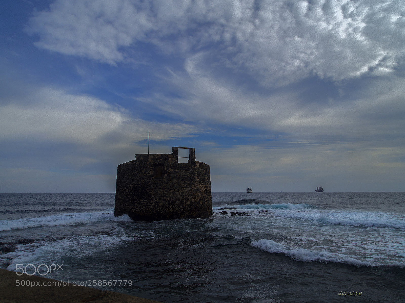 Olympus OM-D E-M5 sample photo. Castillo de s. cristobal photography