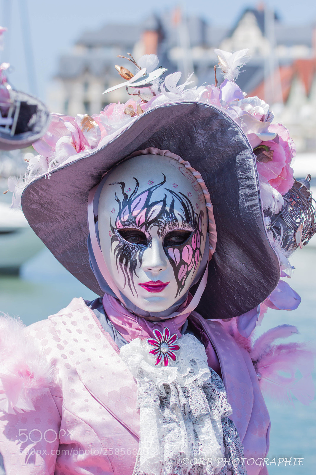 Sony SLT-A77 sample photo. Mascarade photography