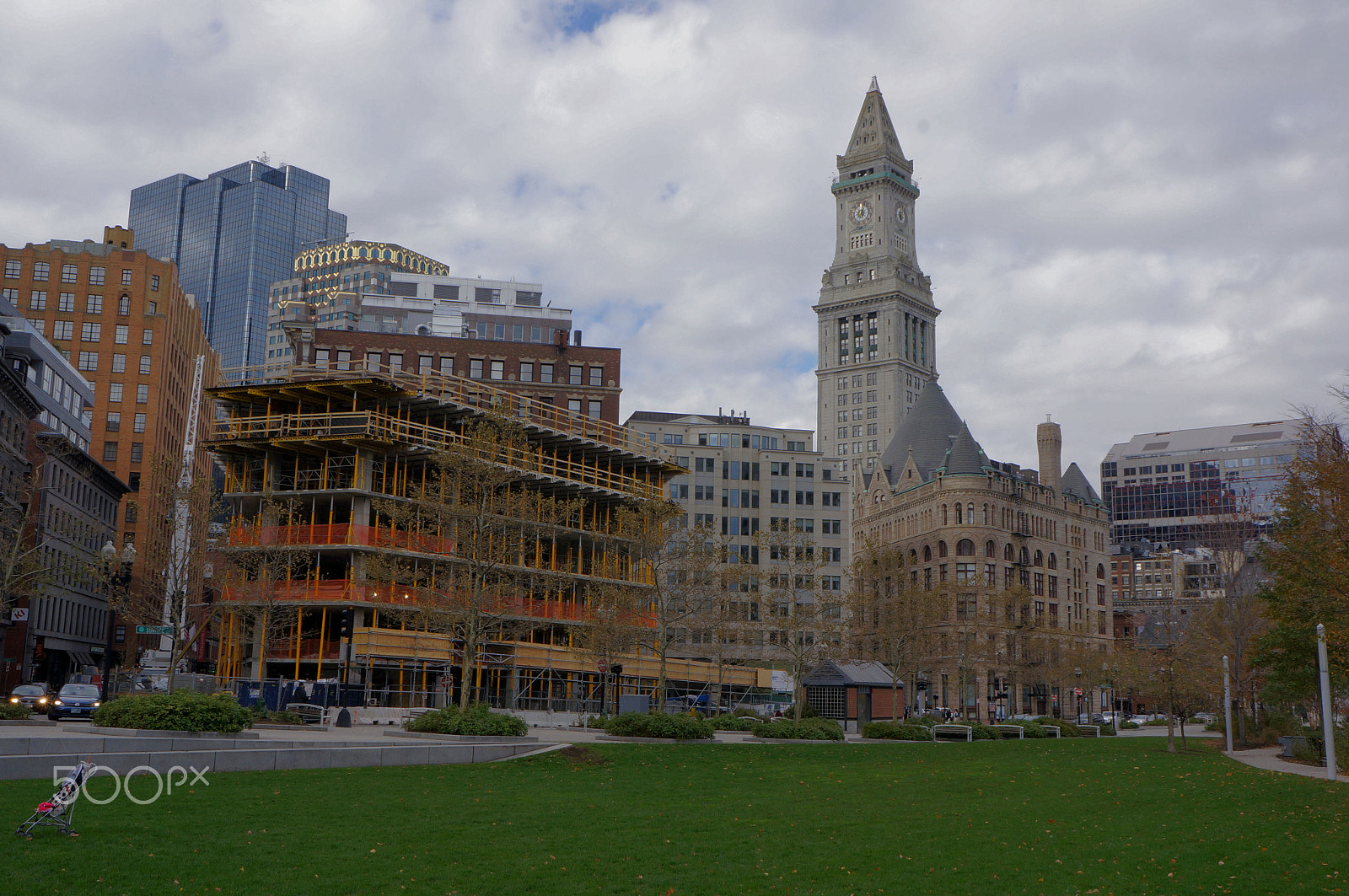 Sony Alpha NEX-5N sample photo. Mckinley square photography