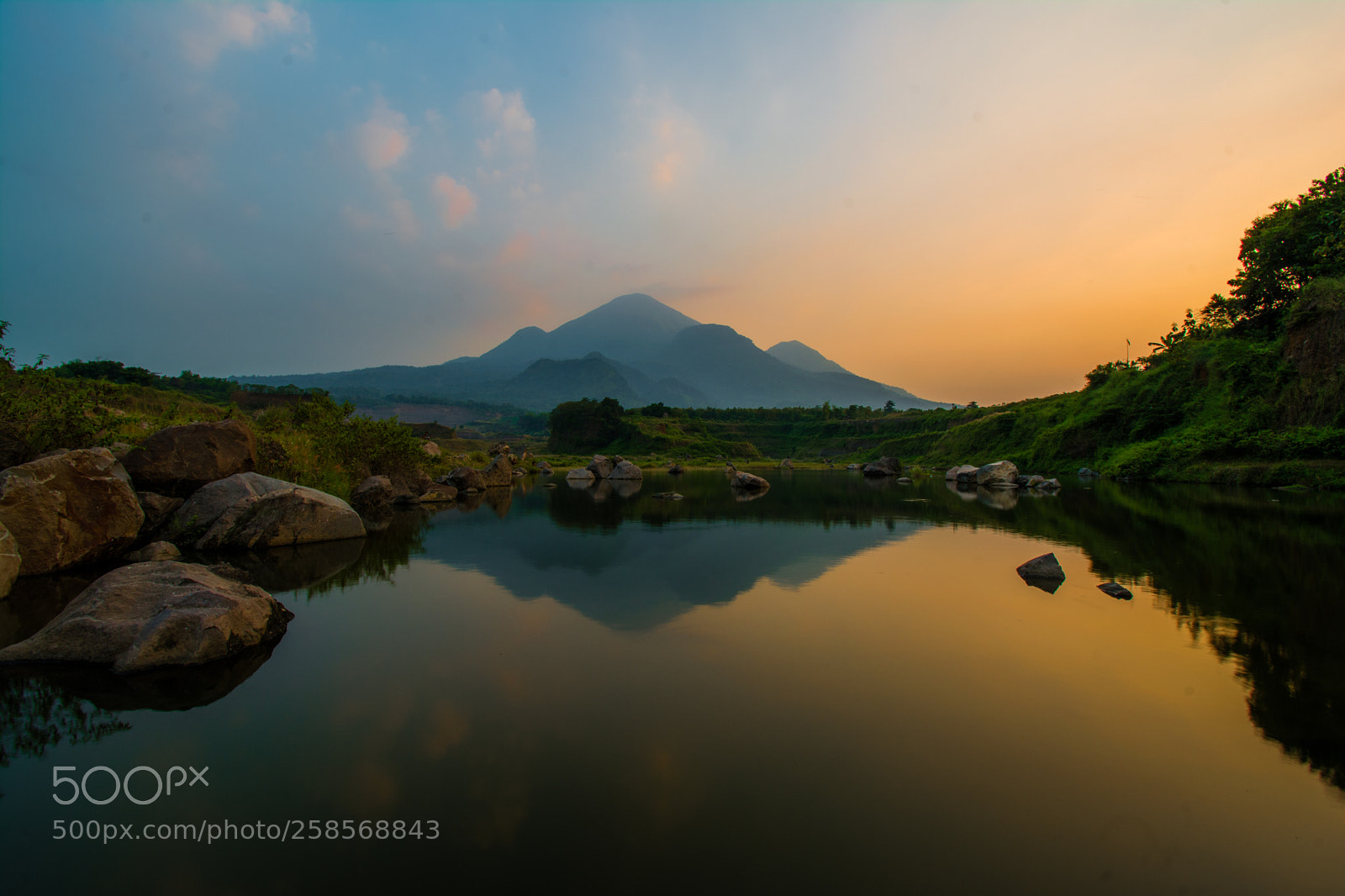 Nikon D5200 sample photo. Penanggungan mt. photography