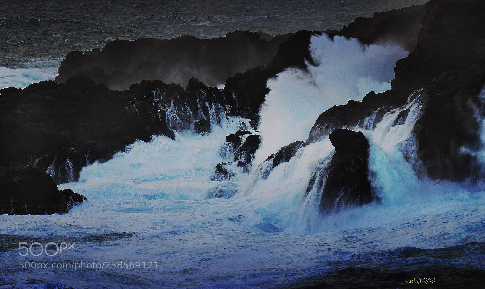 Canon PowerShot SX50 HS sample photo. Agua y rocas photography