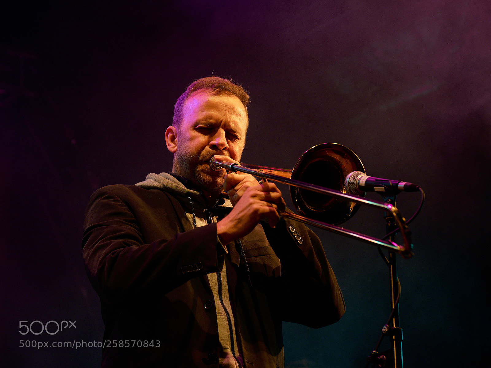 Fujifilm X-T2 sample photo. Cubop city big band photography