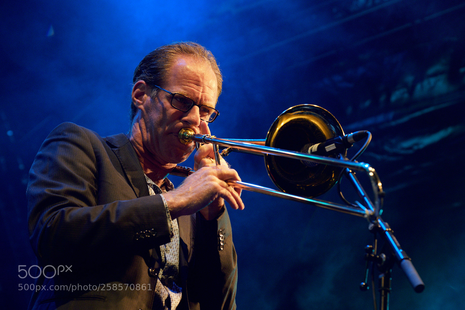 Fujifilm X-T2 sample photo. Cubop city big band photography