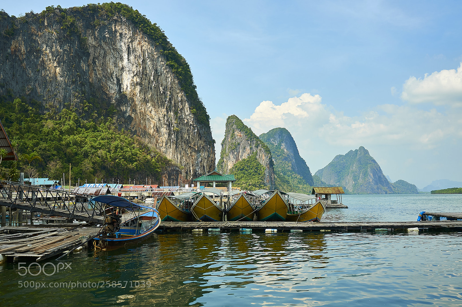 Nikon D700 sample photo. Floating village photography
