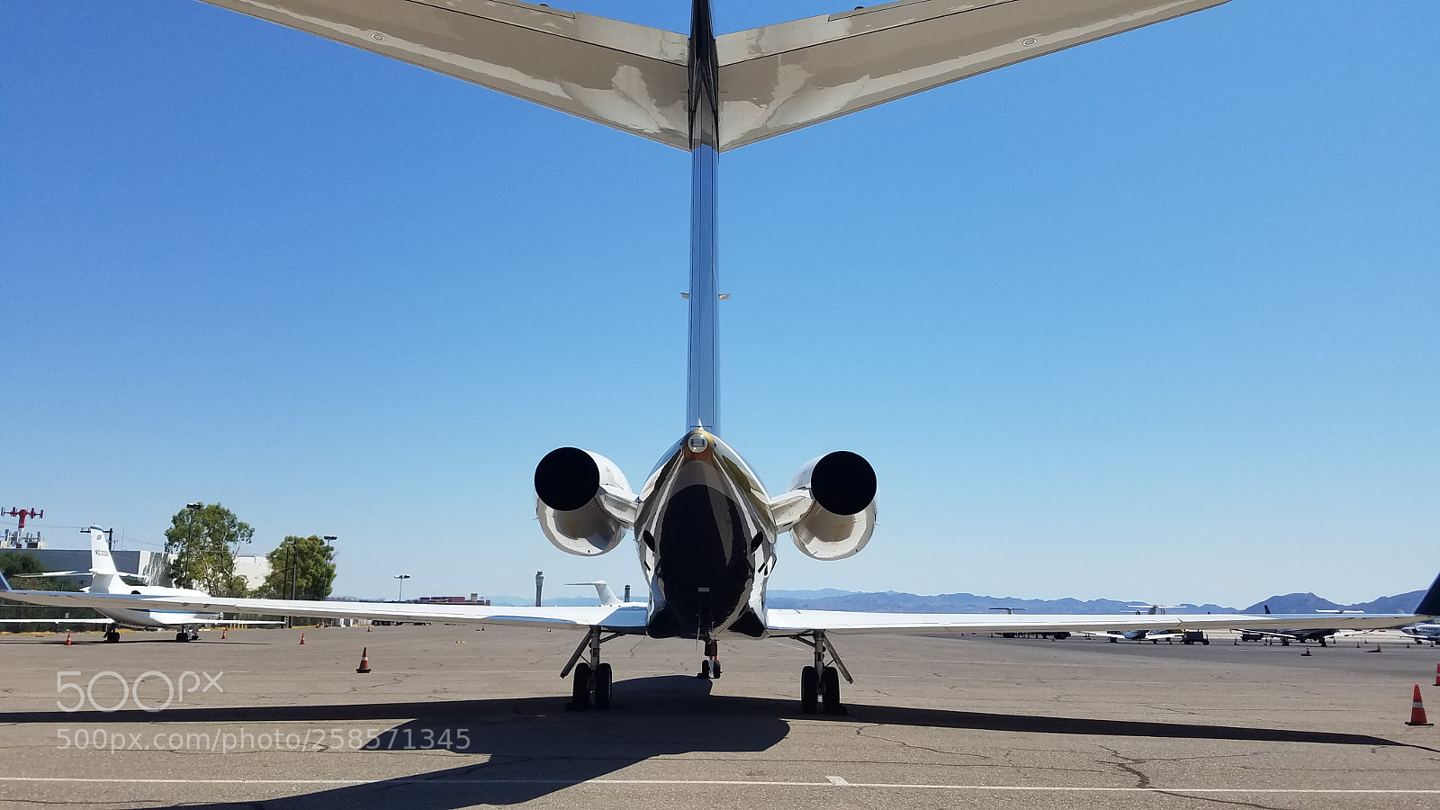 Samsung Galaxy S7 Edge sample photo. Private jet at signature photography