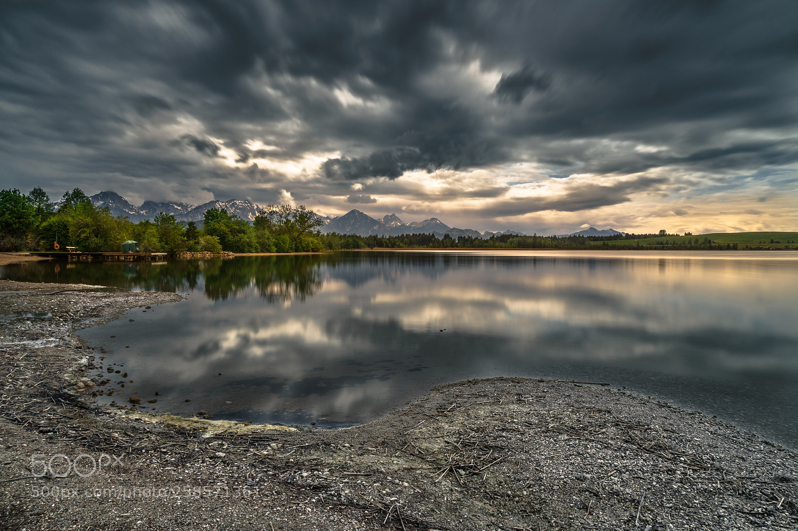 Sony a7 II sample photo. Dark skies over paradise photography
