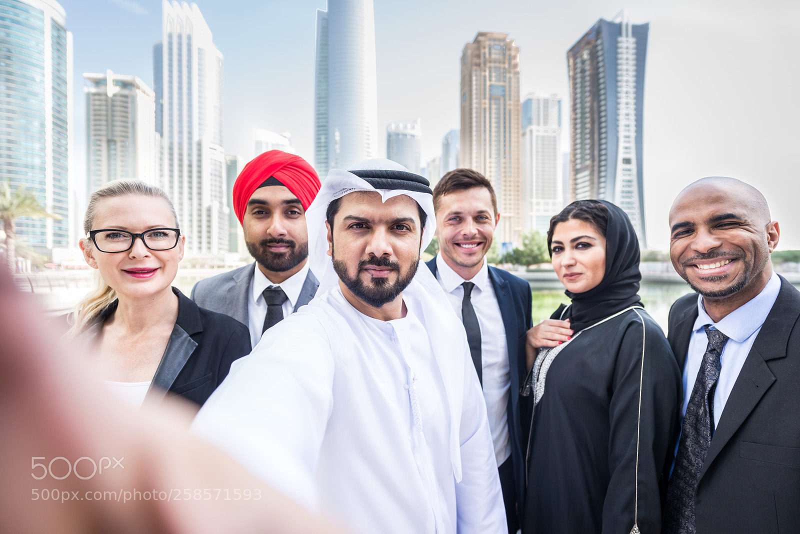 Nikon D610 sample photo. Business team in dubai photography