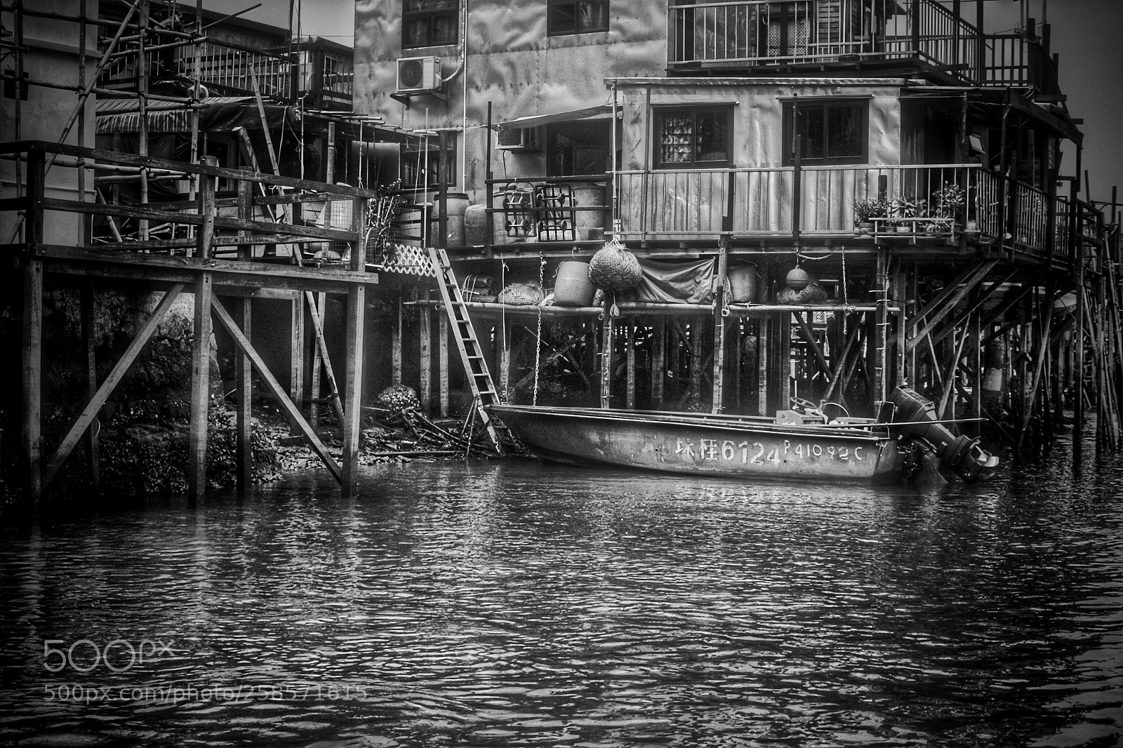 Canon EOS 500D (EOS Rebel T1i / EOS Kiss X3) sample photo. Tai o fishing village photography