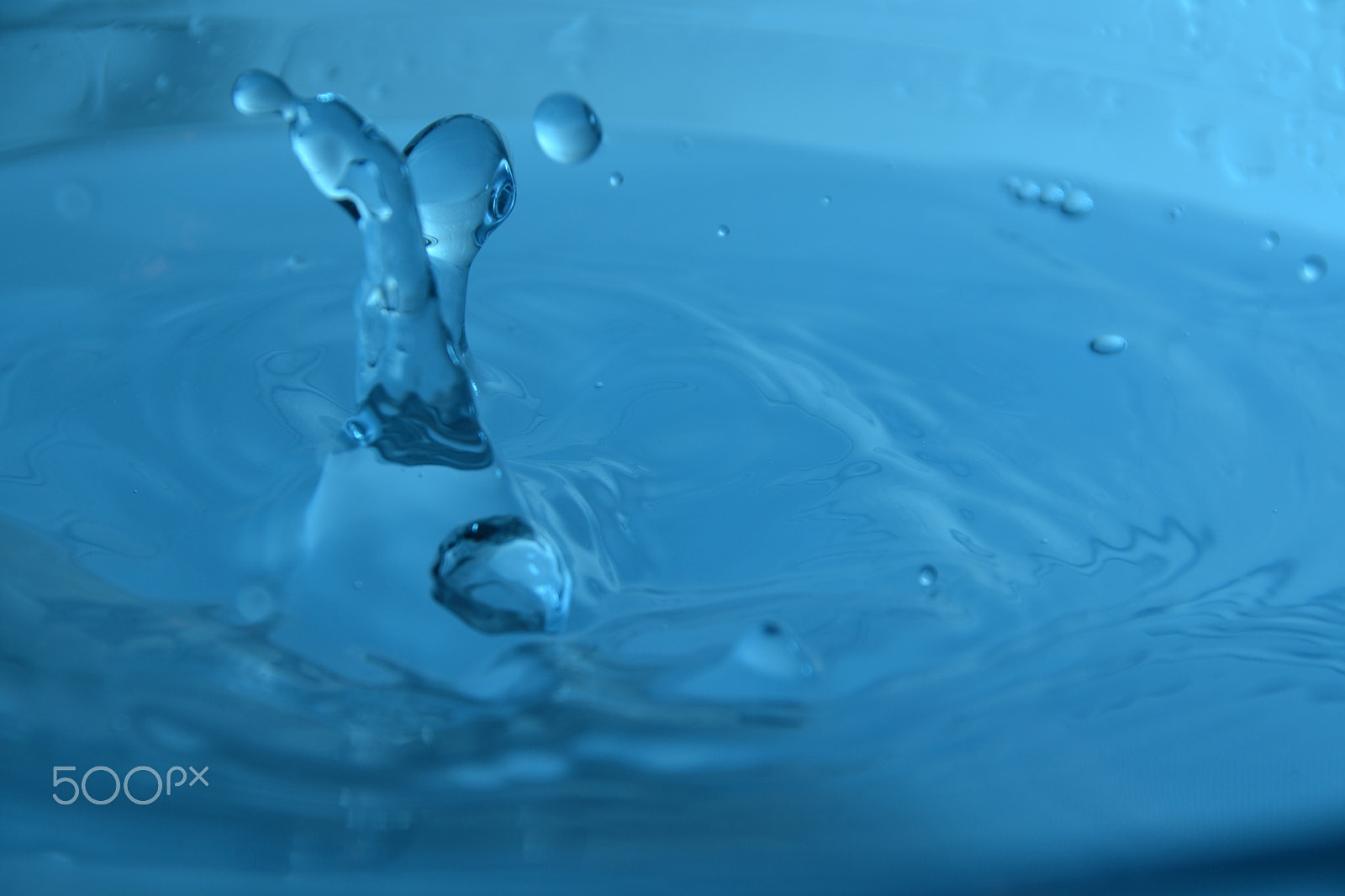 Nikon D3100 sample photo. Blue drop splash photography