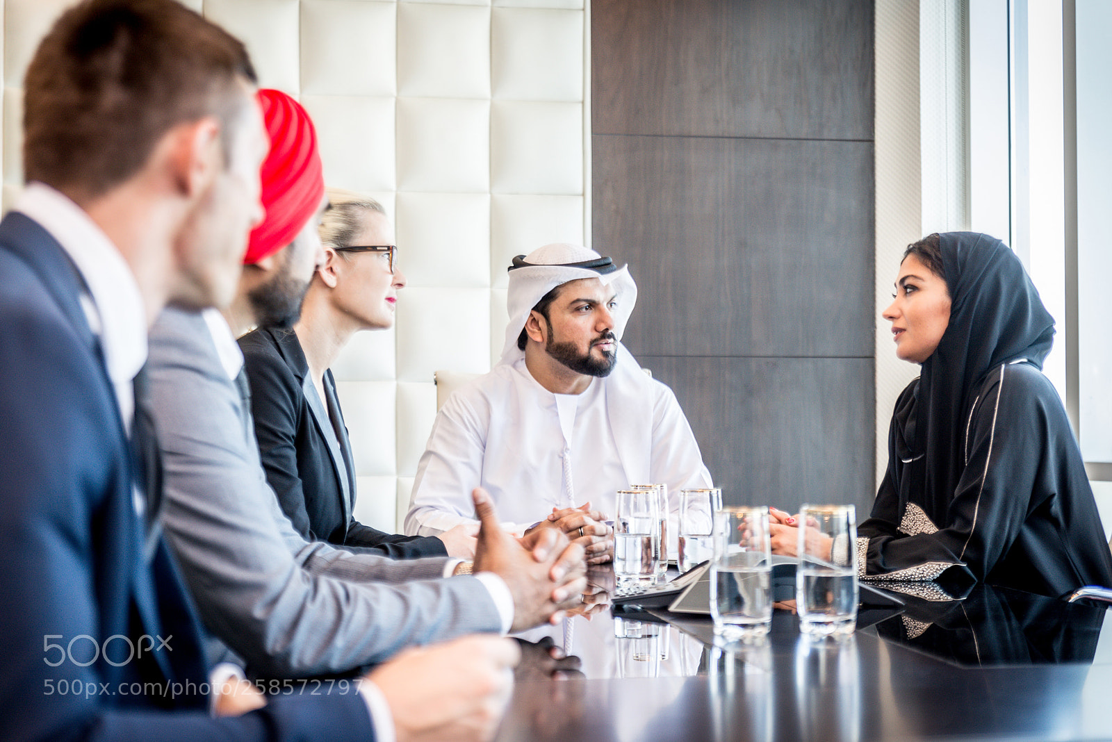 Nikon D610 sample photo. Business team in dubai photography