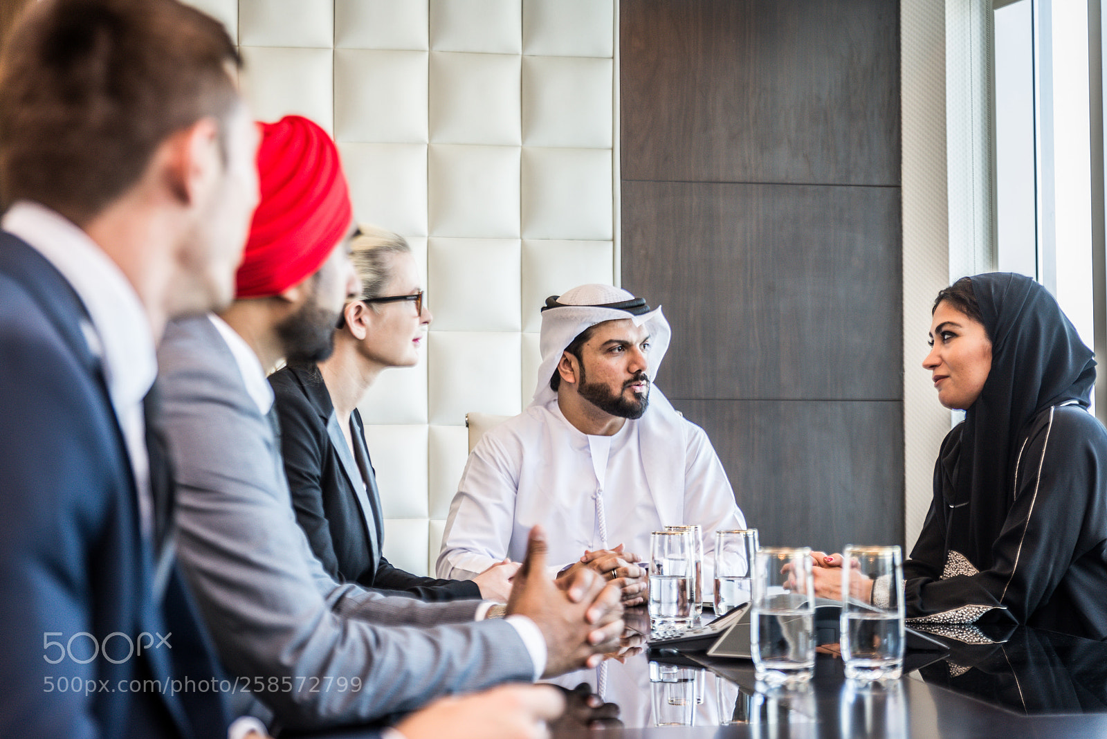 Nikon D610 sample photo. Business team in dubai photography
