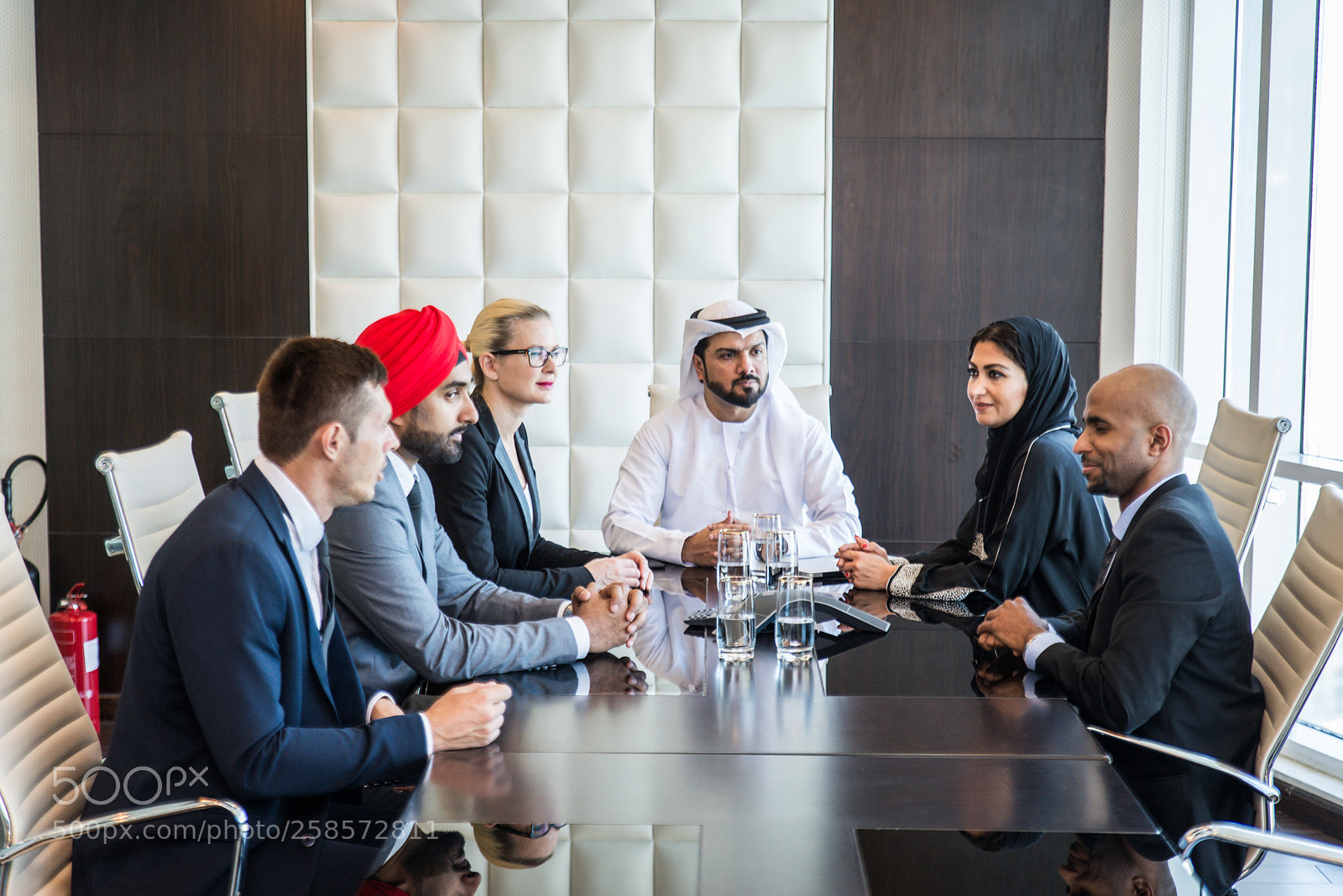 Nikon D610 sample photo. Business team in dubai photography