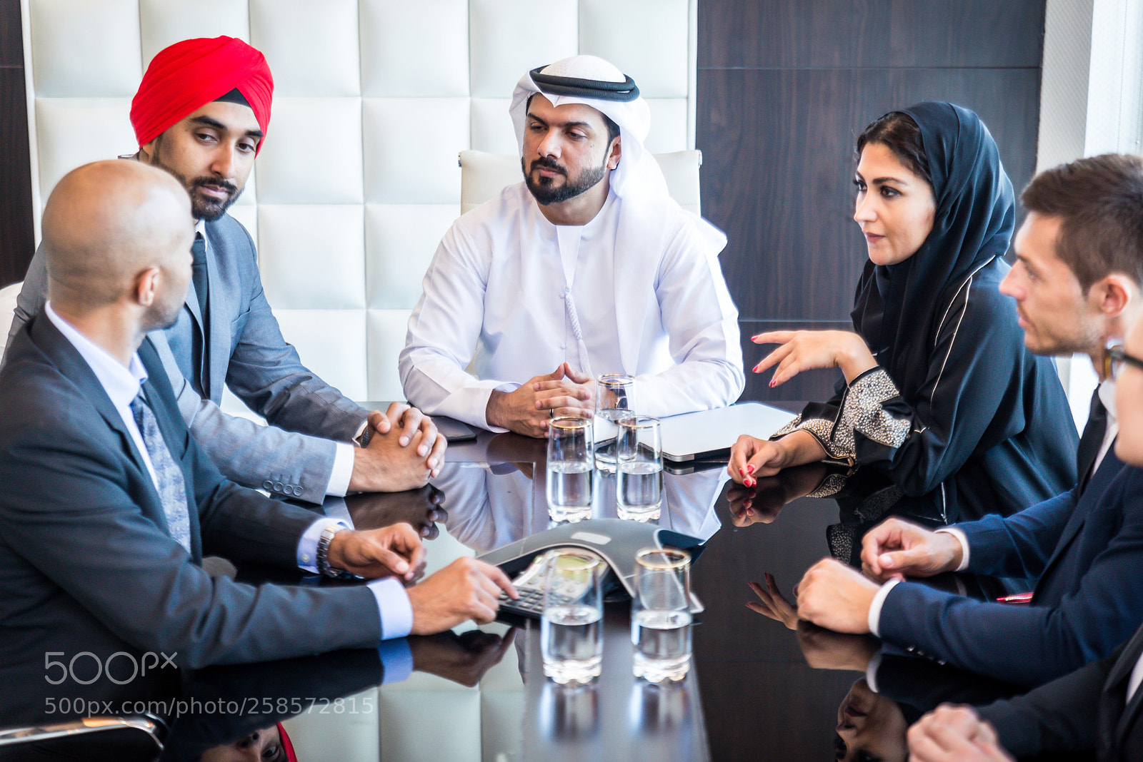 Nikon D610 sample photo. Business team in dubai photography