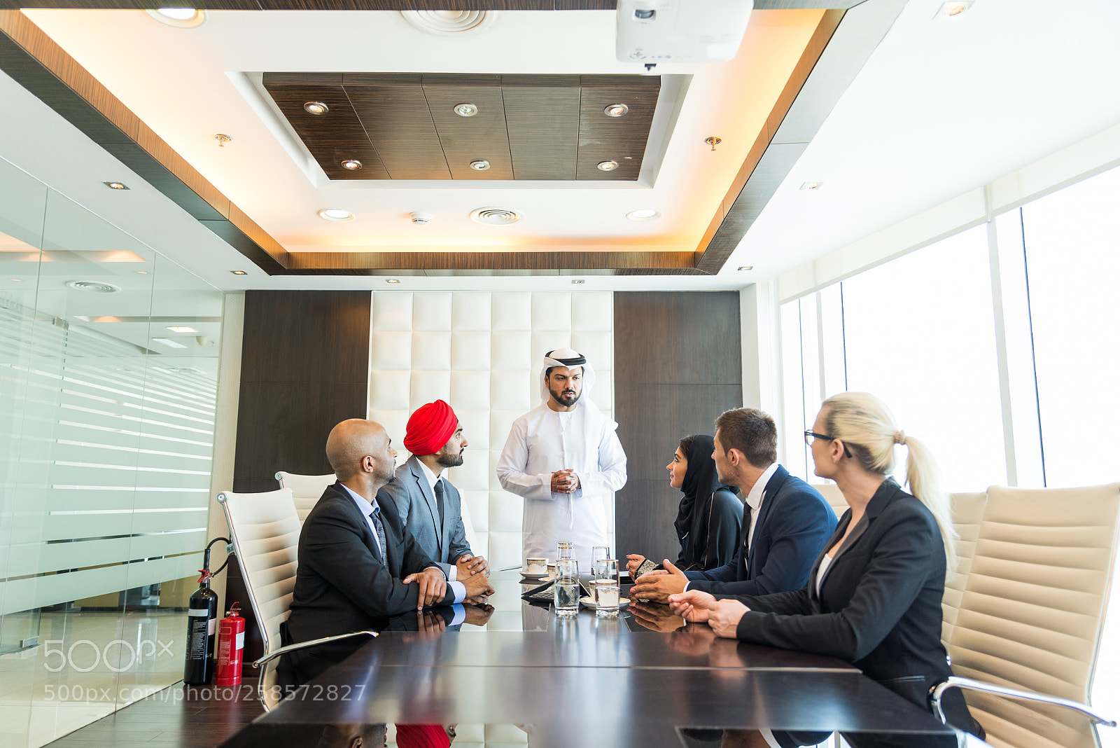 Nikon D610 sample photo. Business team in dubai photography